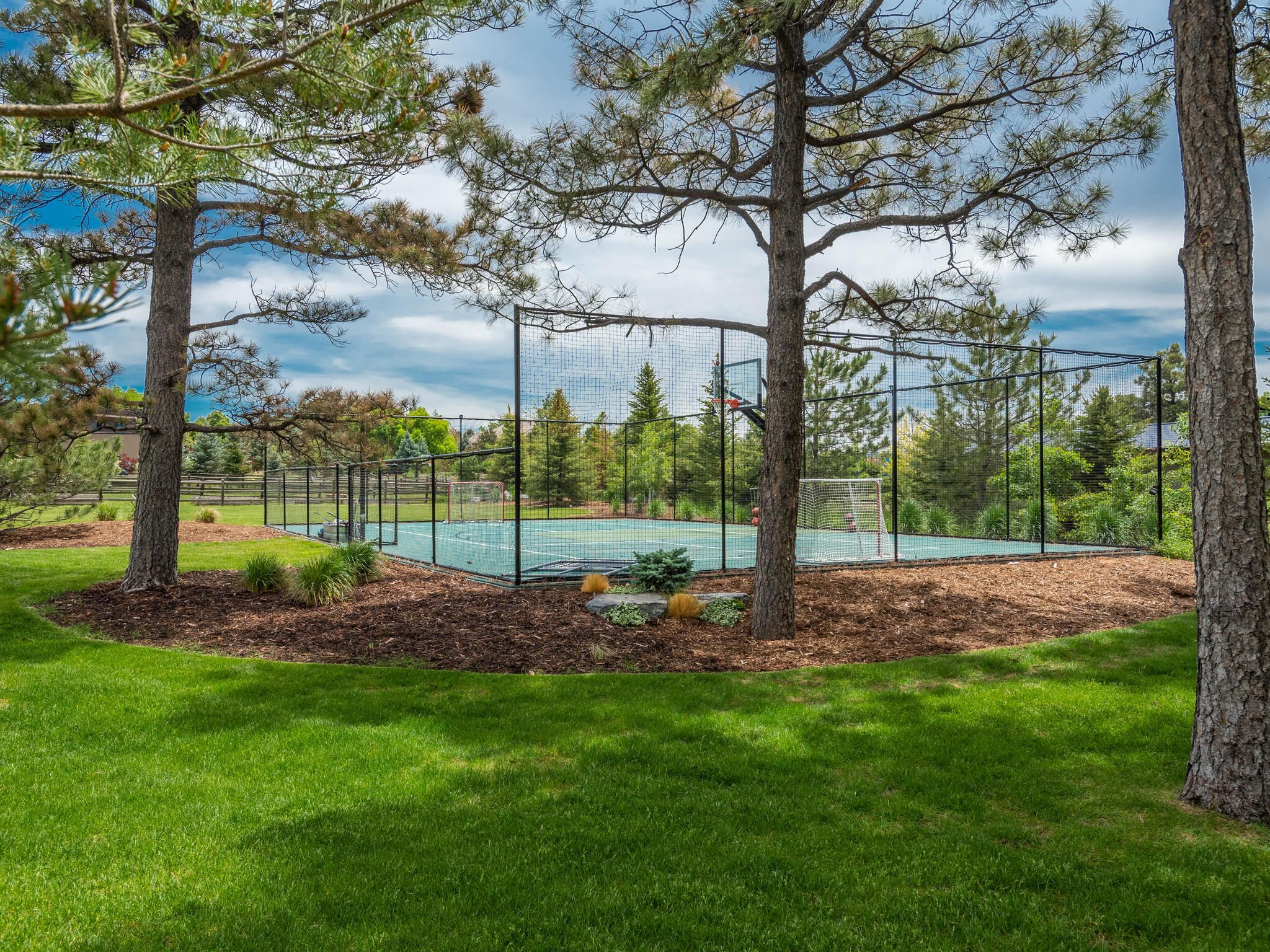 4970 S Fairfax Street 