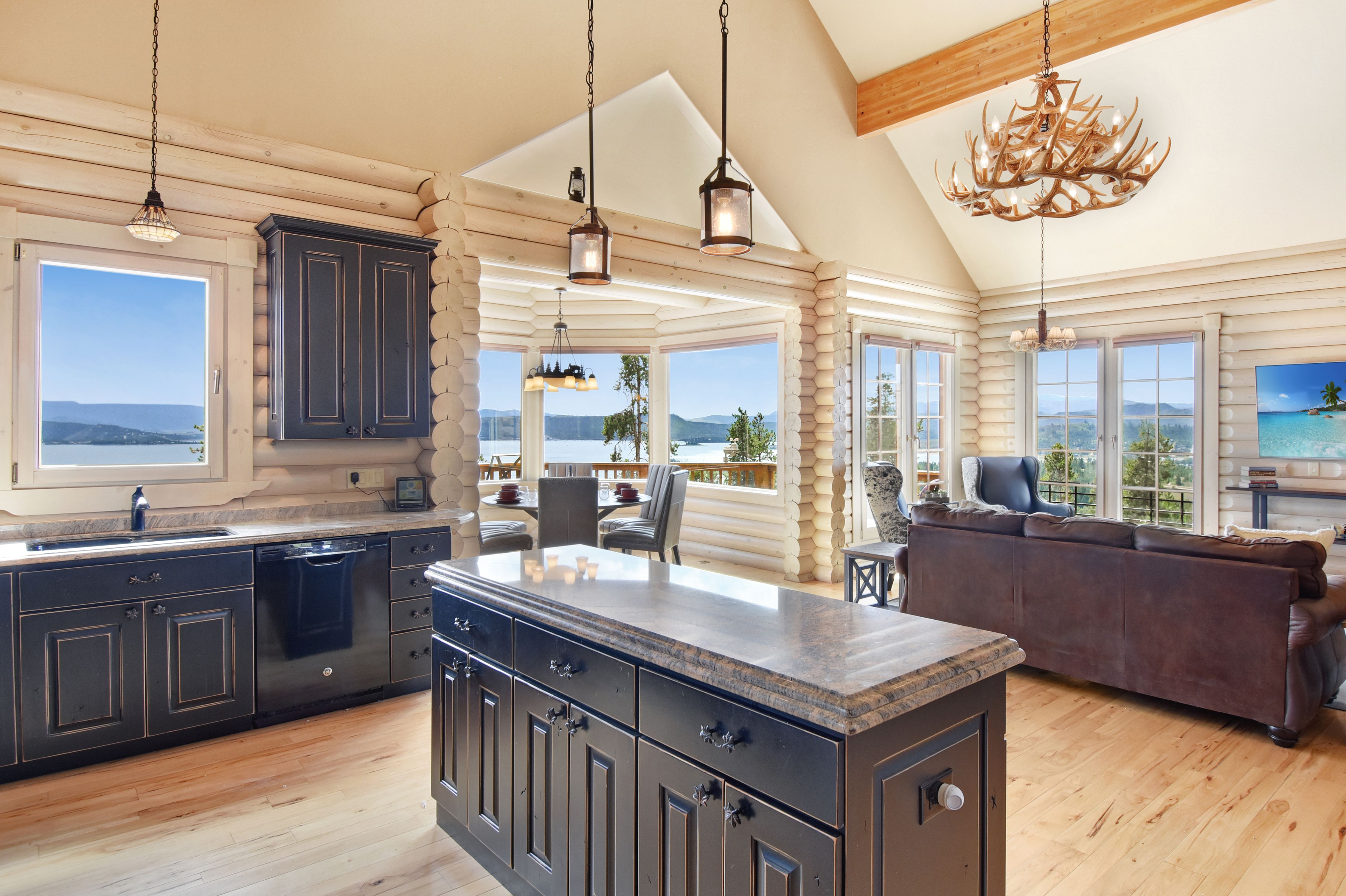 1747 Rocky Mountain Dr GCR 642 