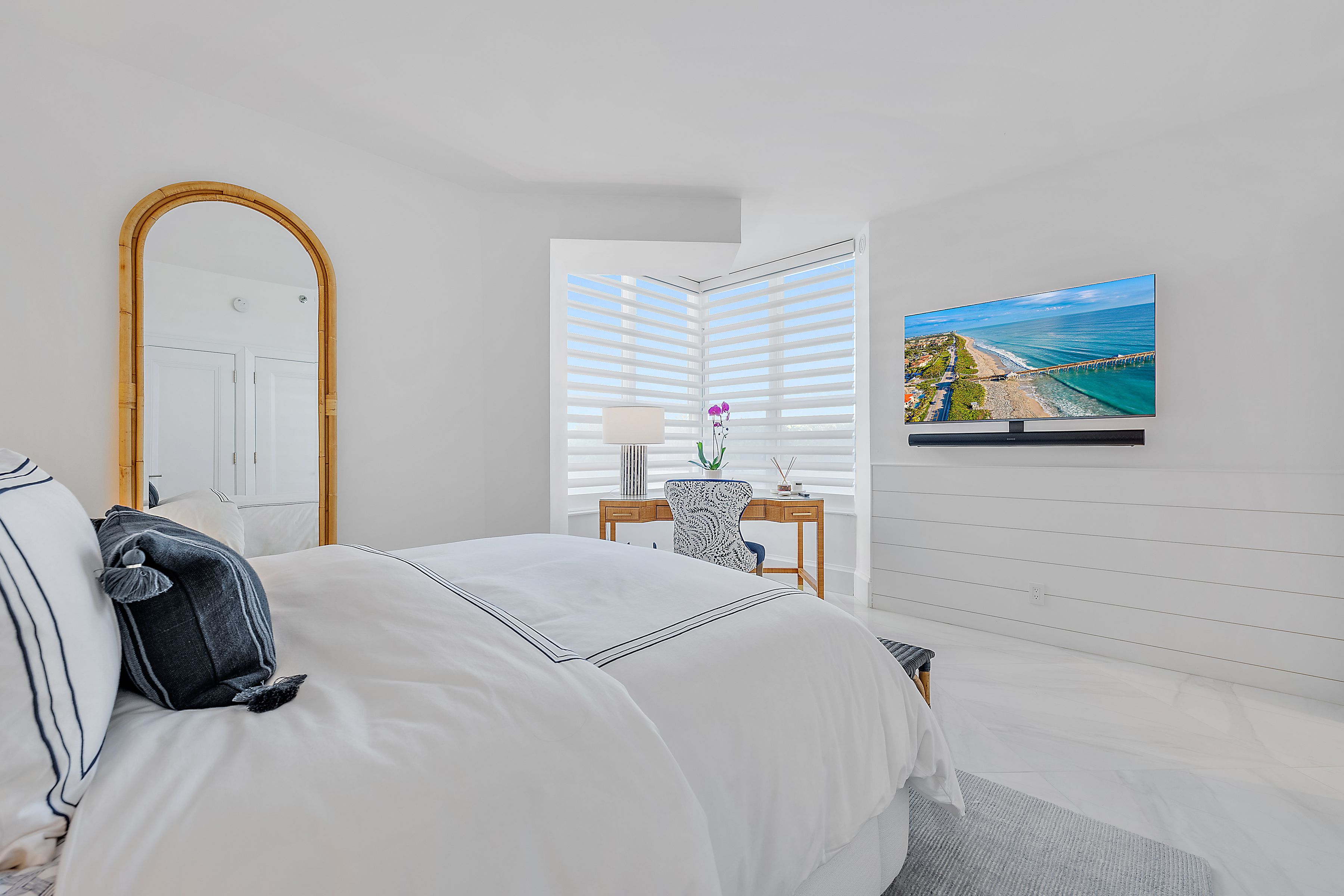 3120 S Ocean Boulevard 2 101
