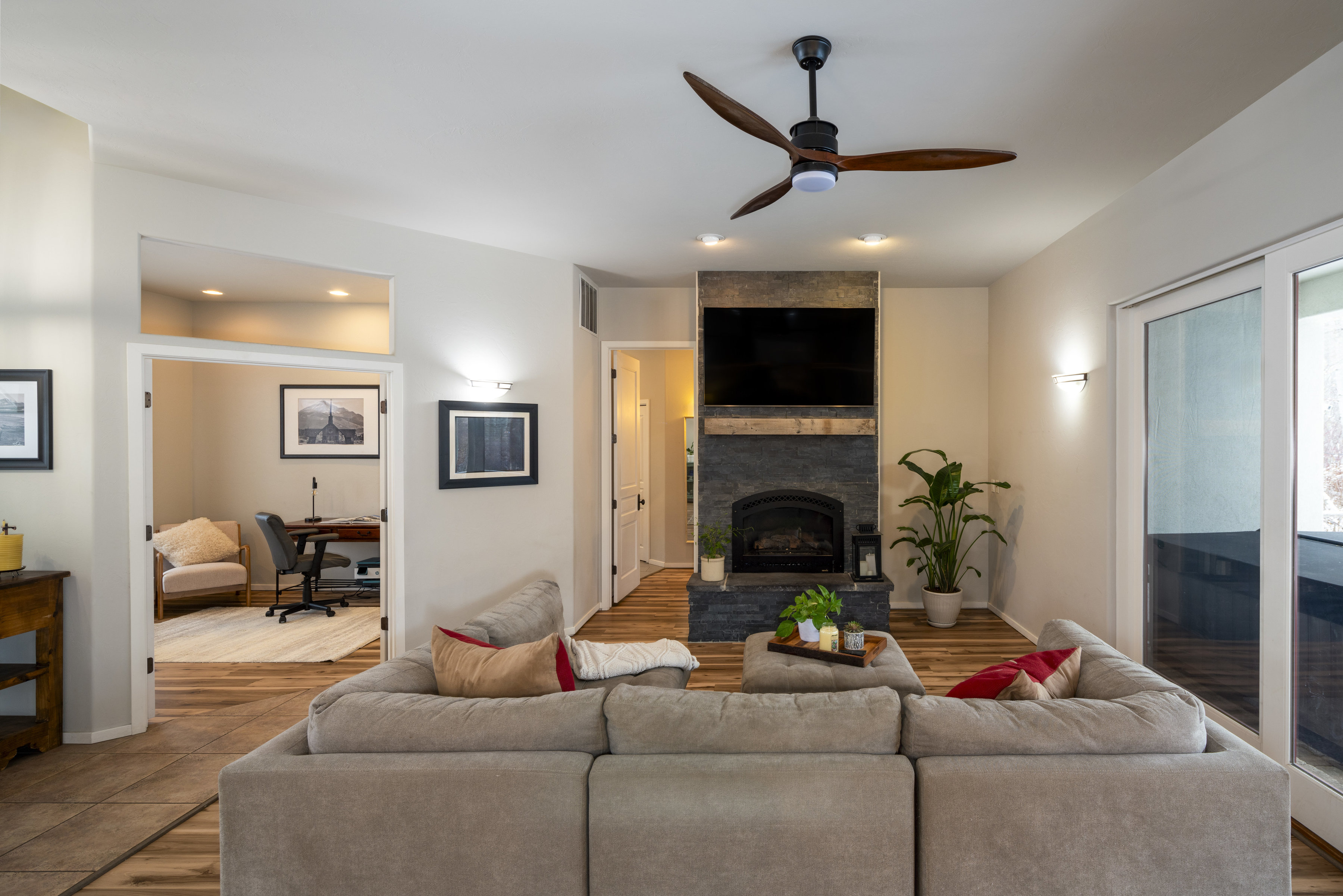 520 Robin Hood Drive 