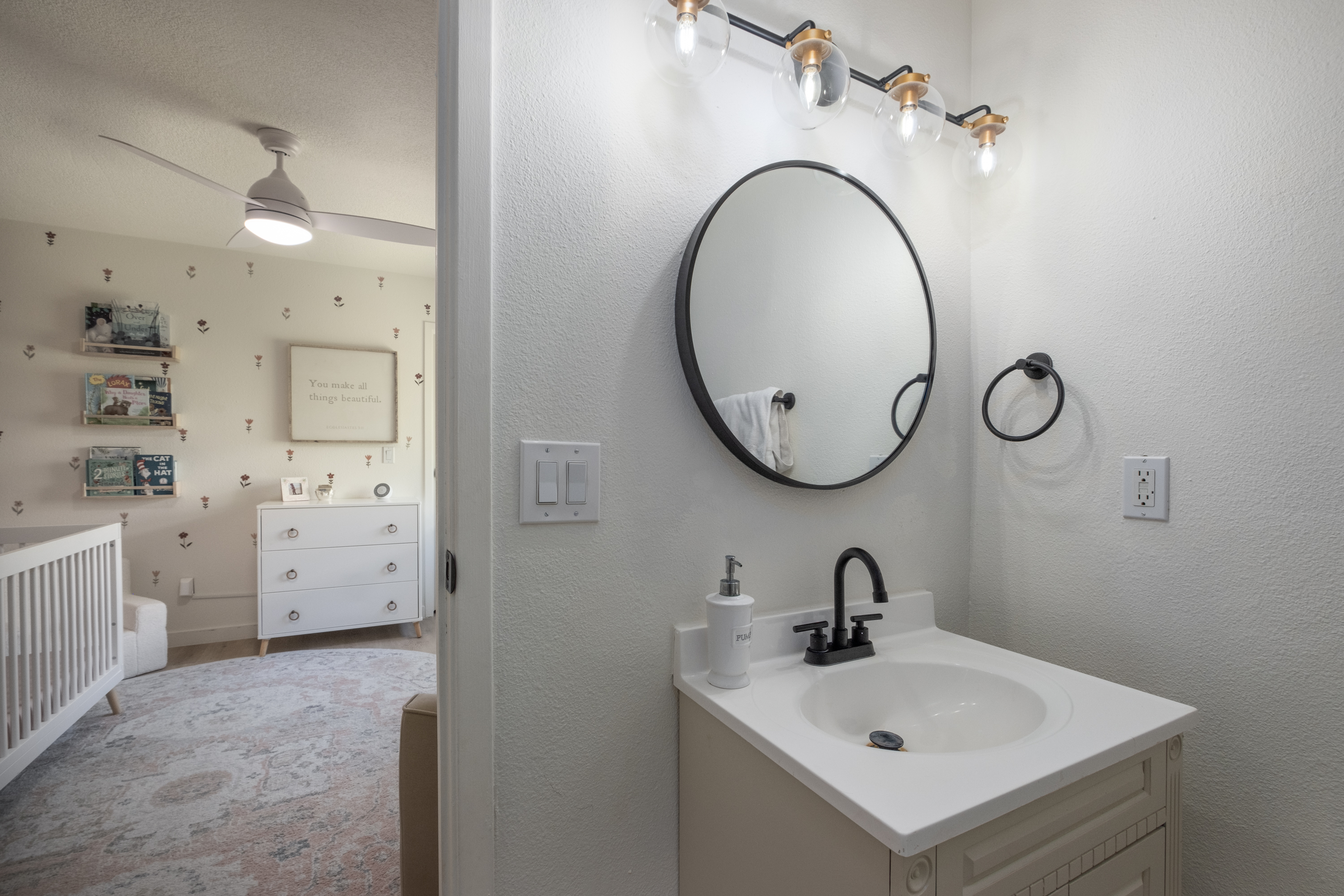 1209 Searchlite Ct