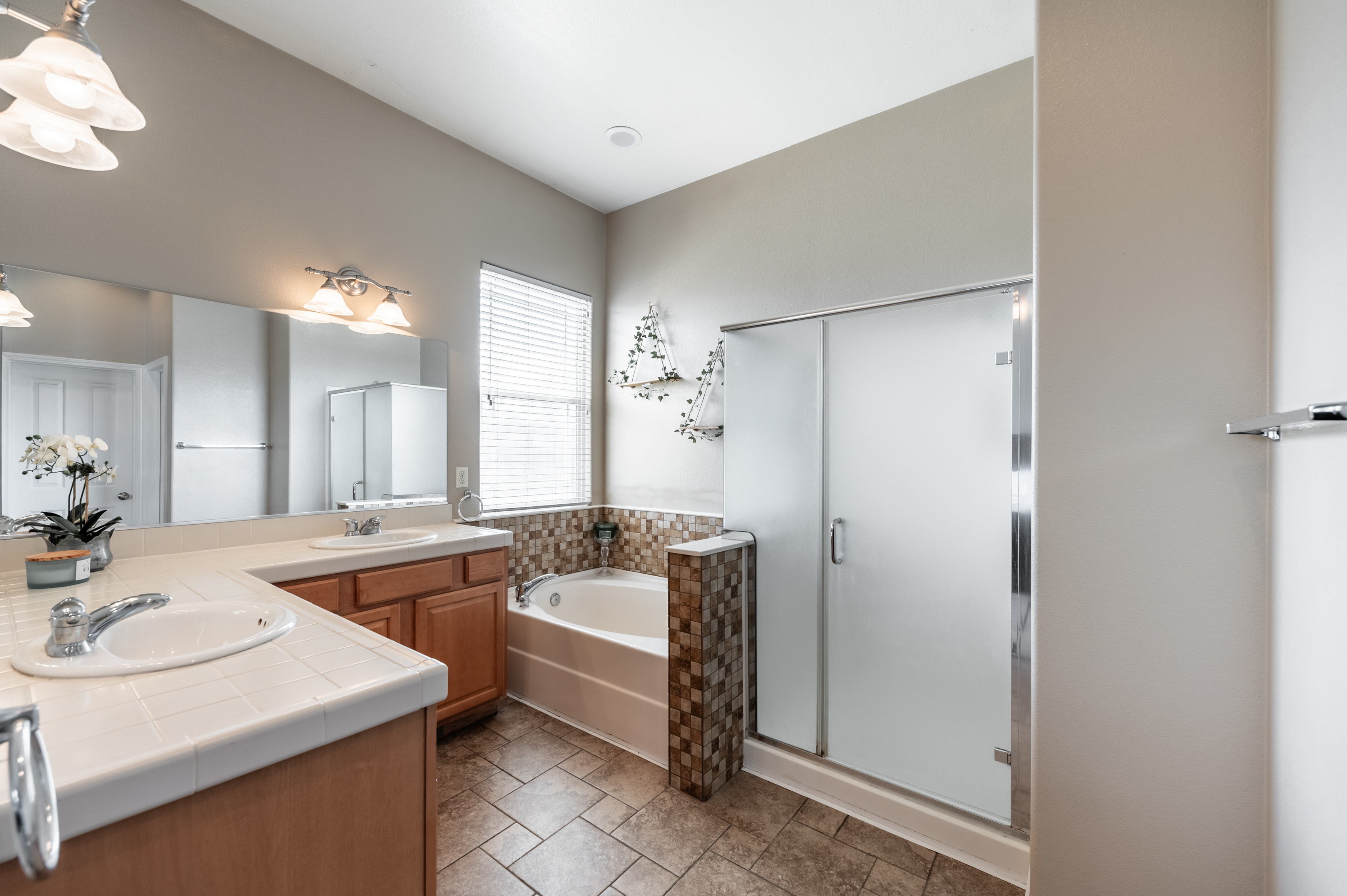 1123 Harbor Town Cir 