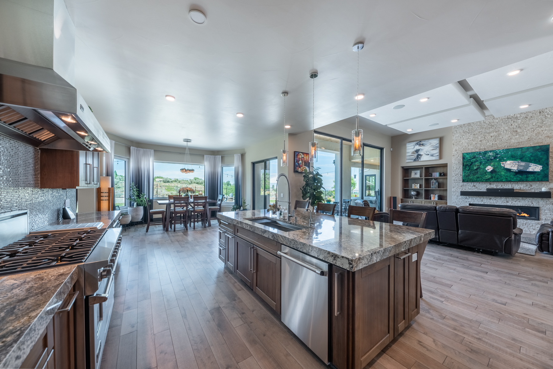 12955 Silver Wolf Rd. 