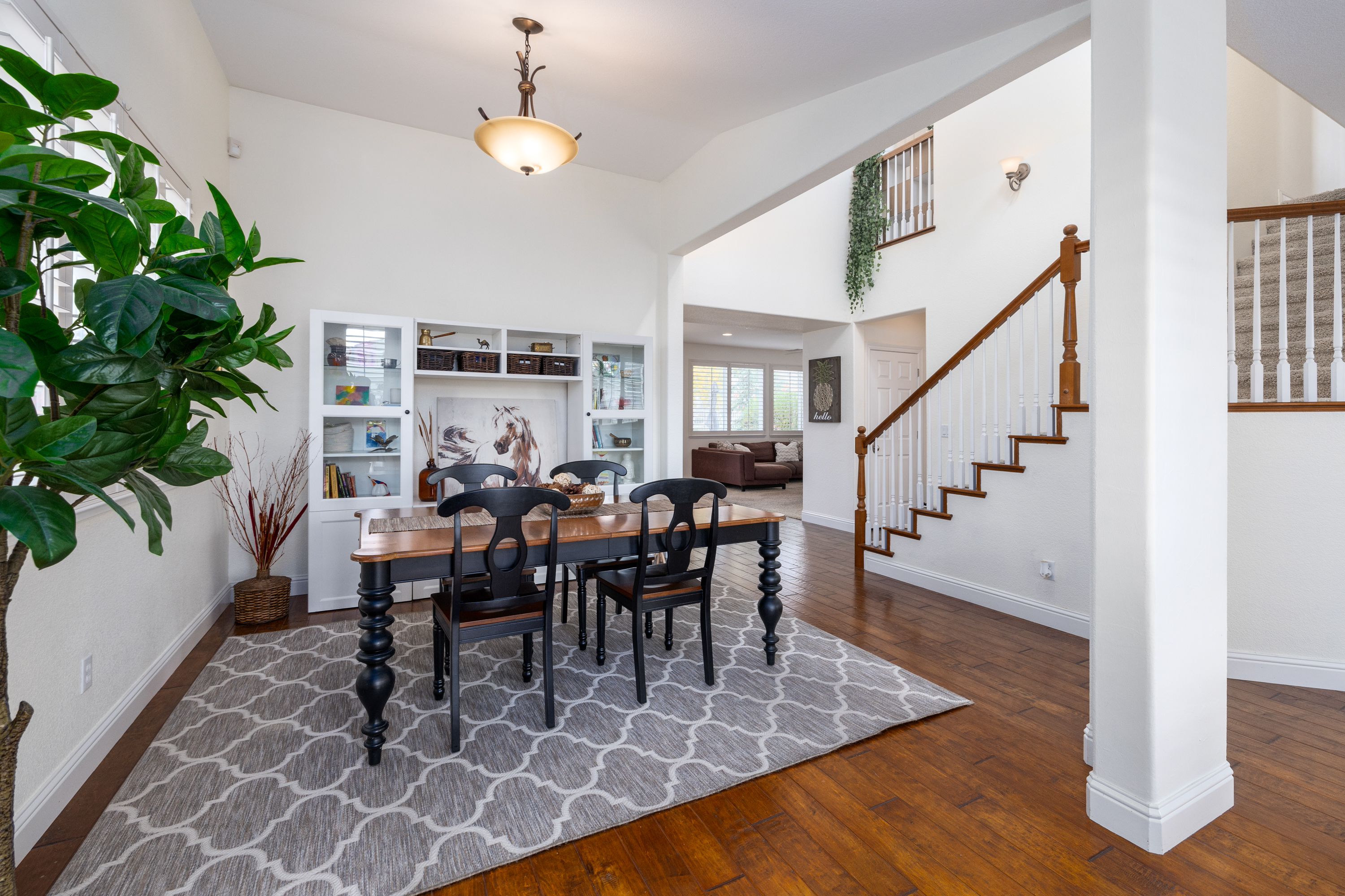 2585 Baton Dr 