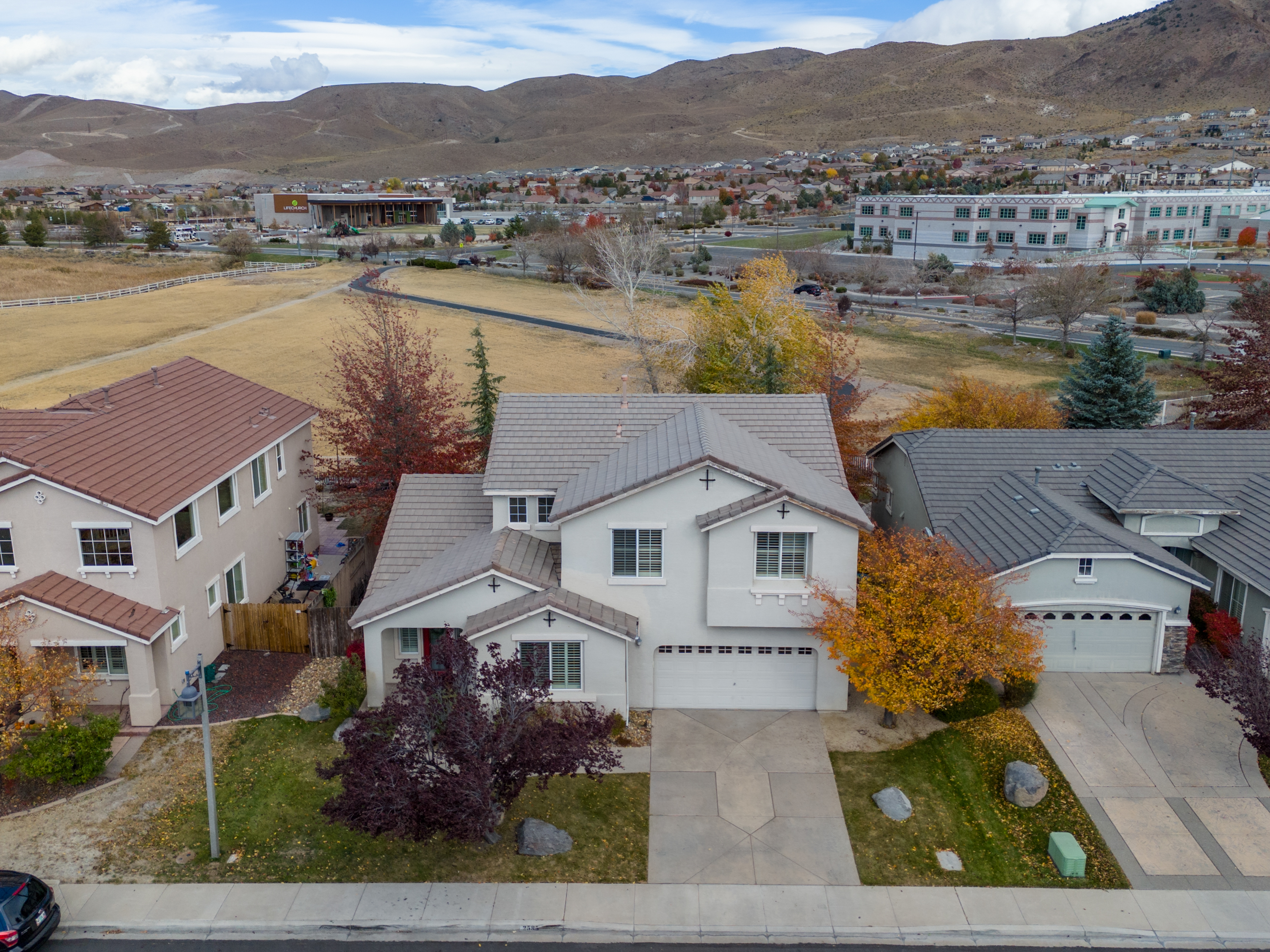 2585 Baton Dr 