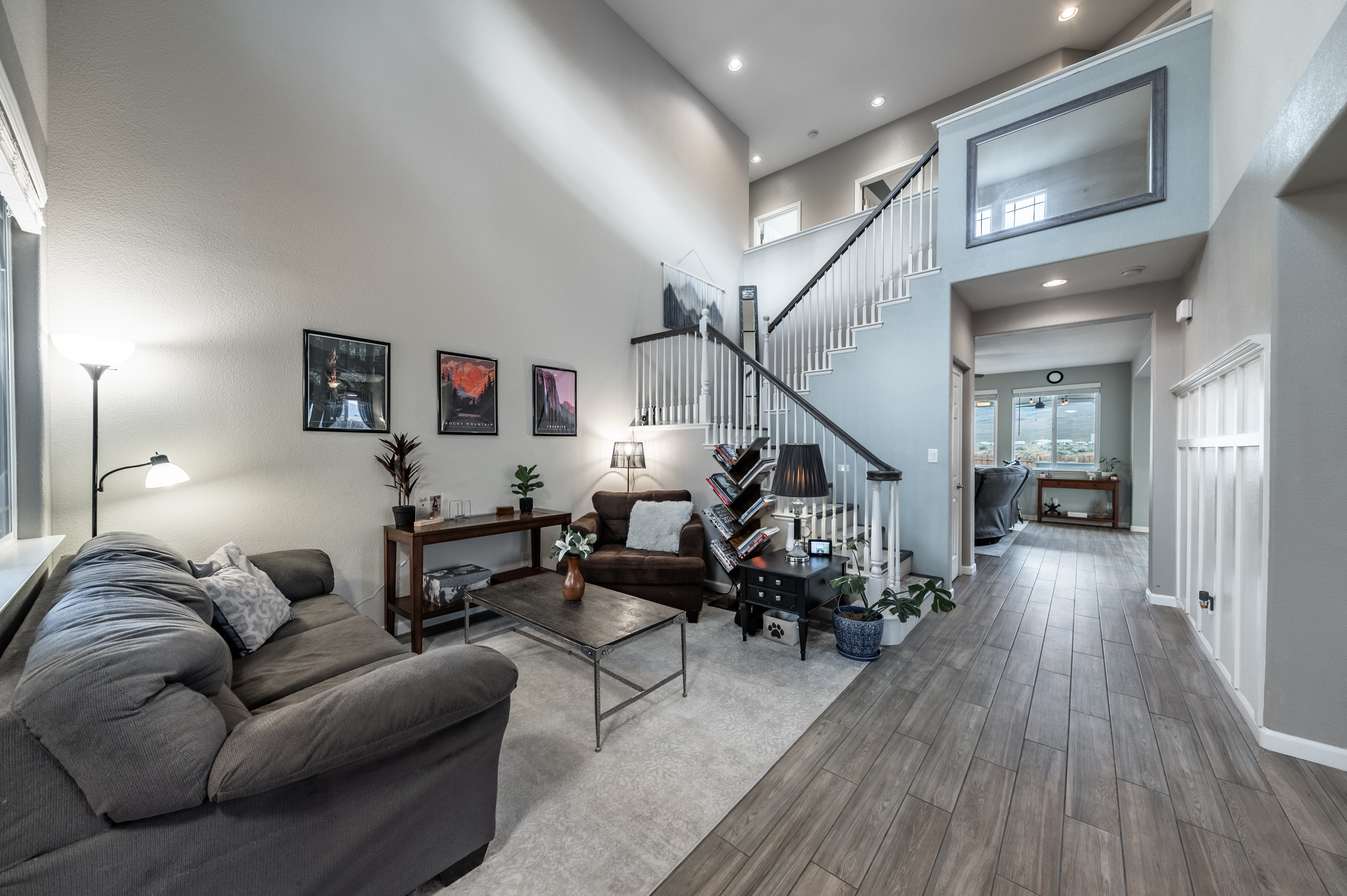 602 Grayhawk Ct 