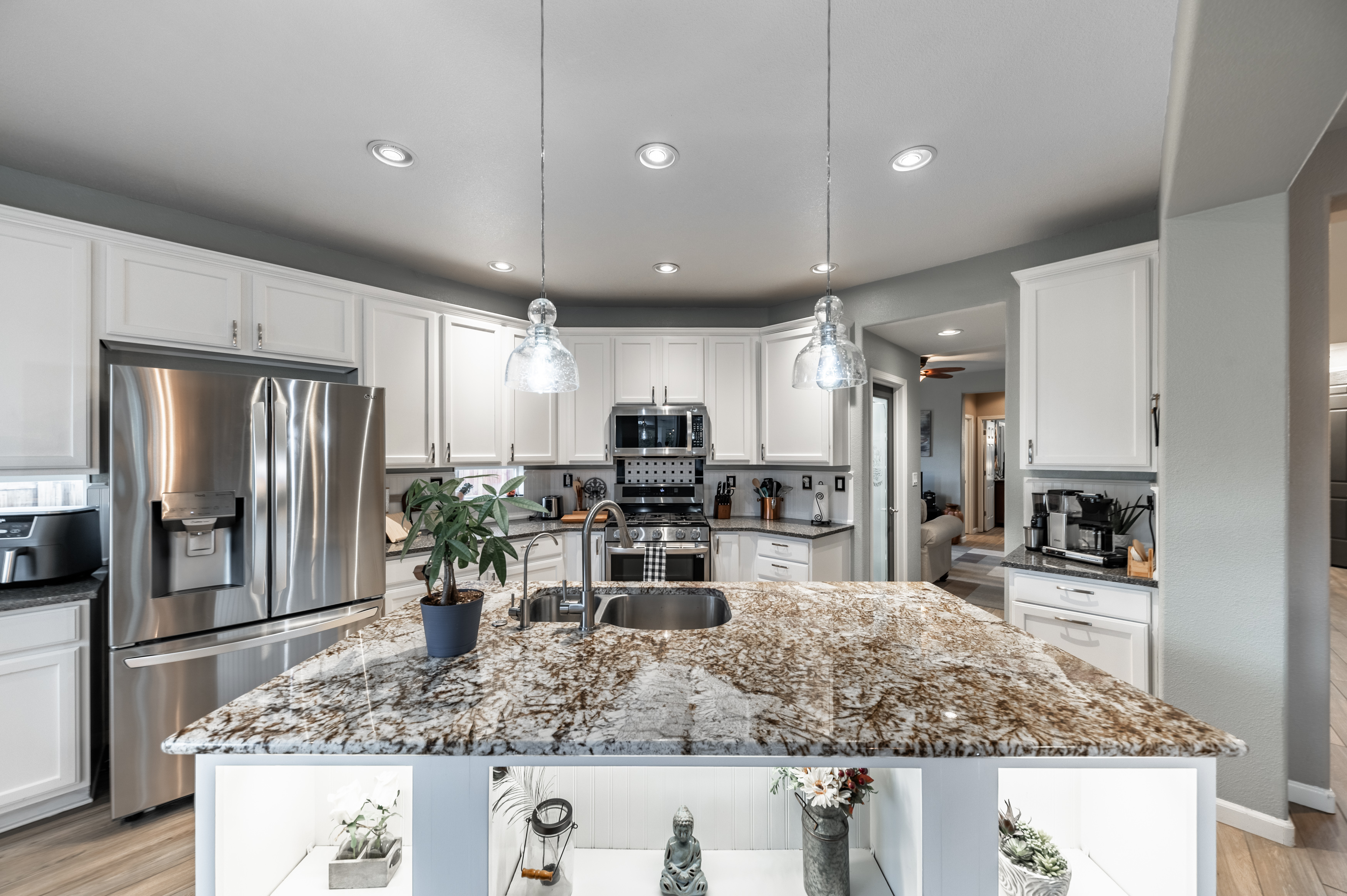 602 Grayhawk Ct 