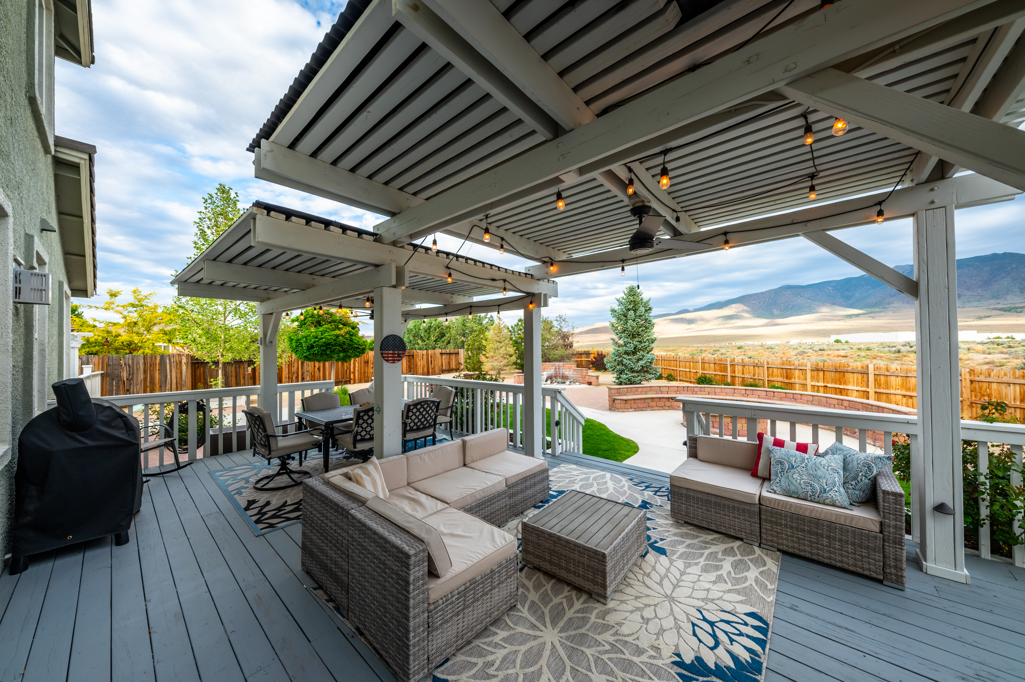 602 Grayhawk Ct 