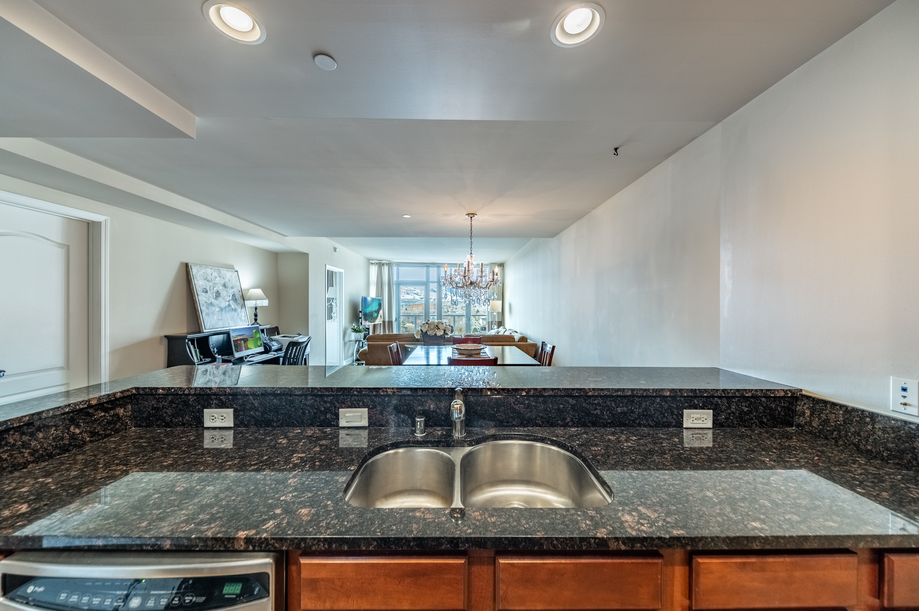 50 North Sierra Street #1202 