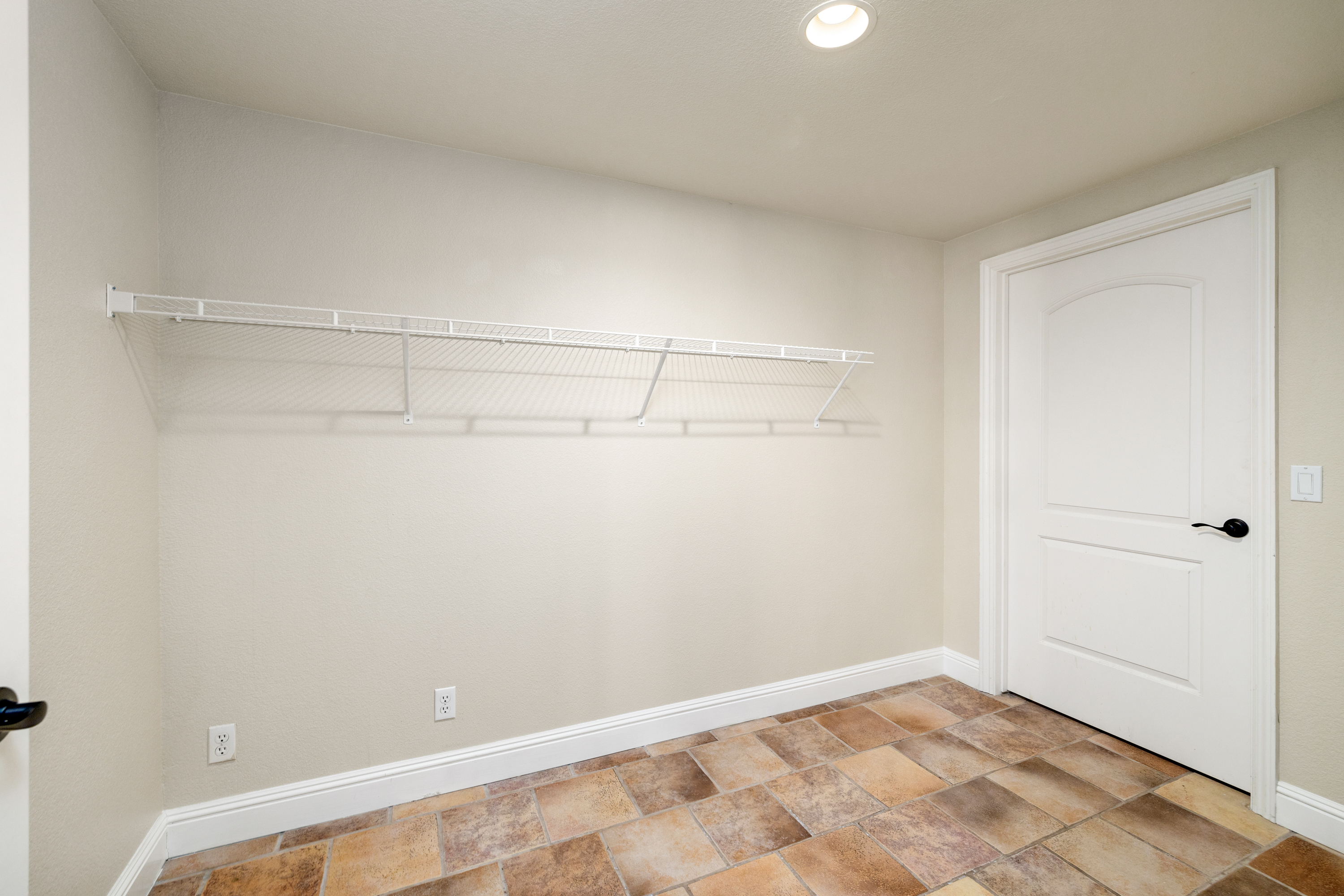 1386 Amado Ct 