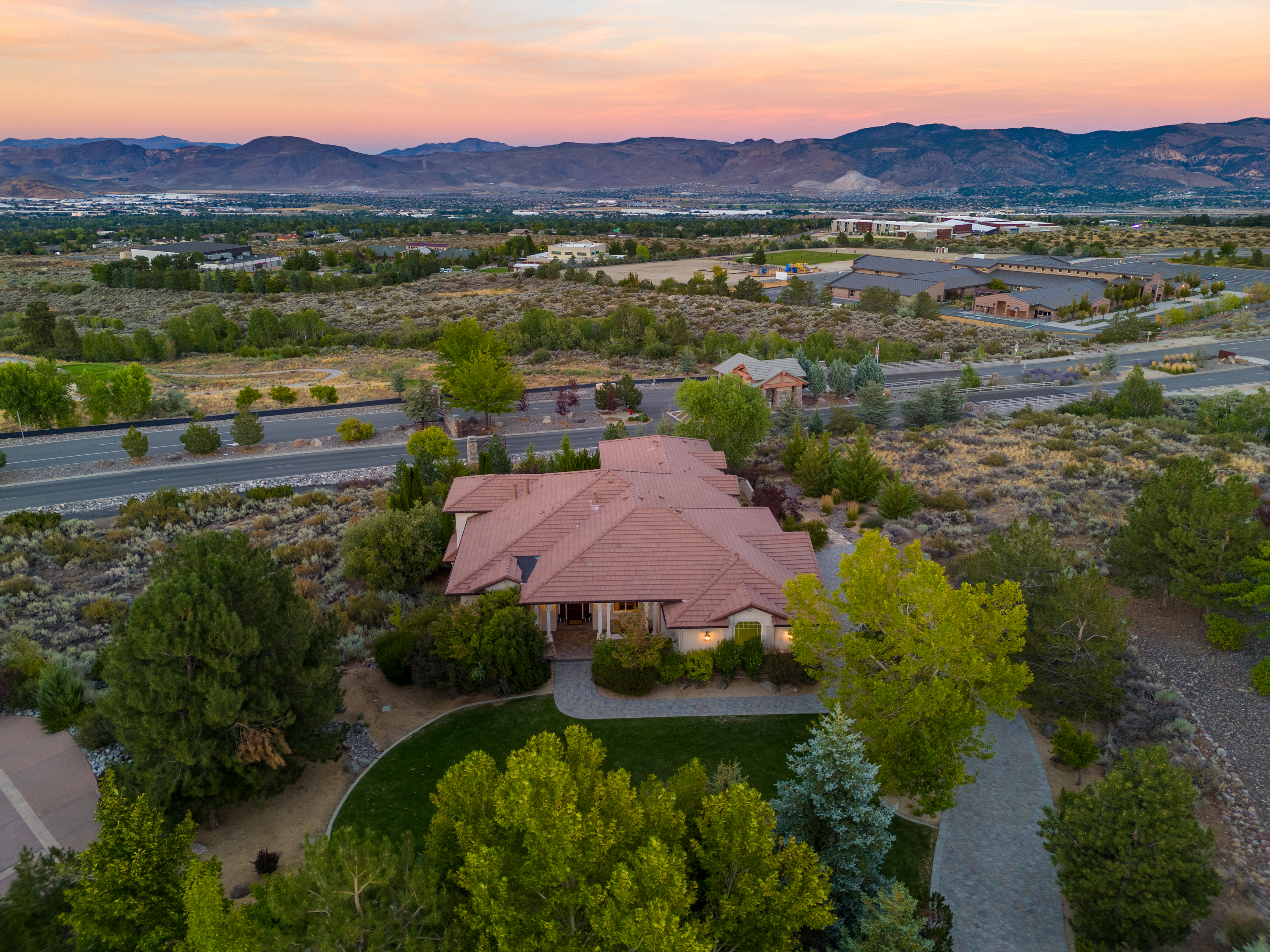1386 Amado Ct 