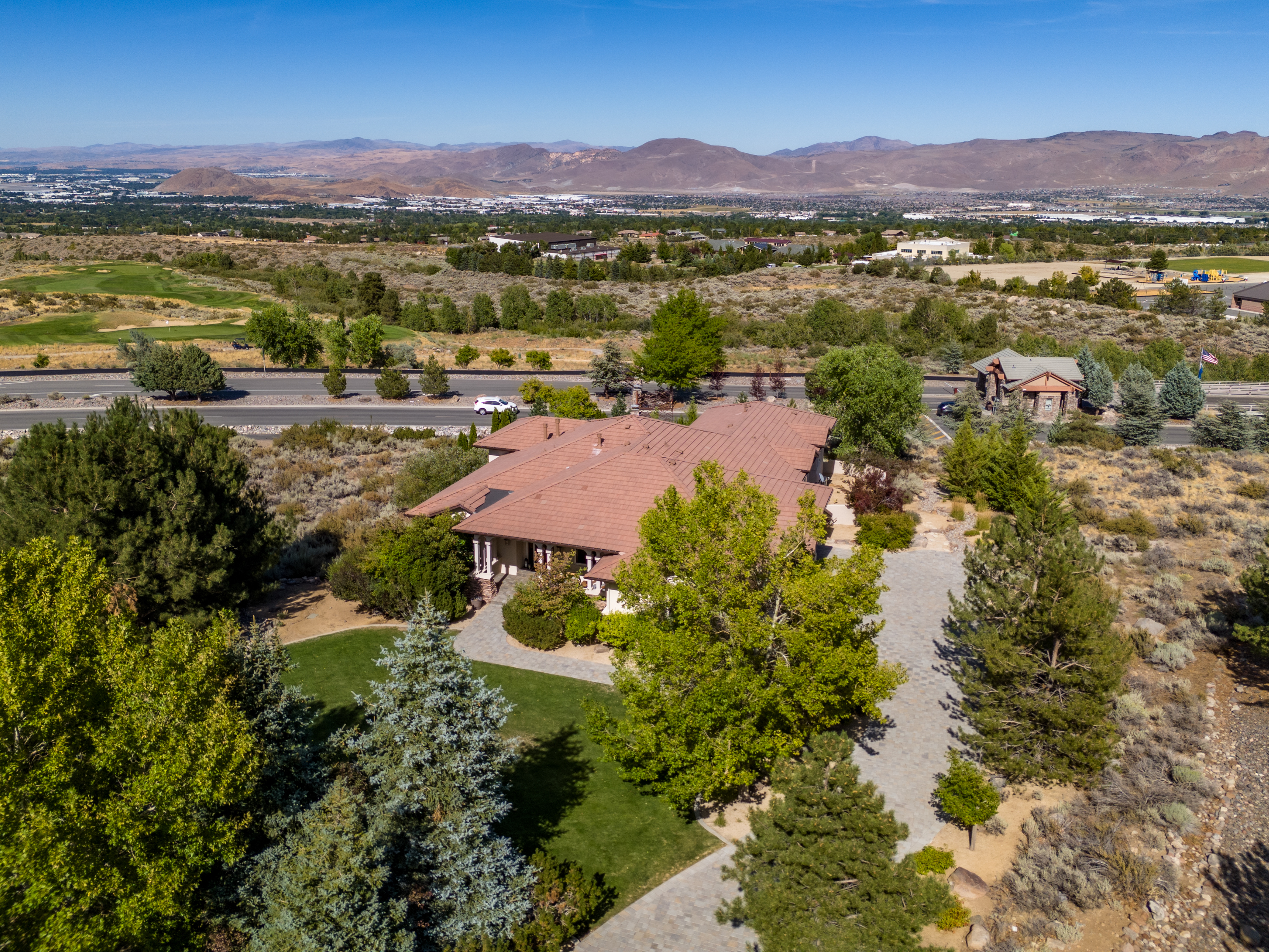 1386 Amado Ct 