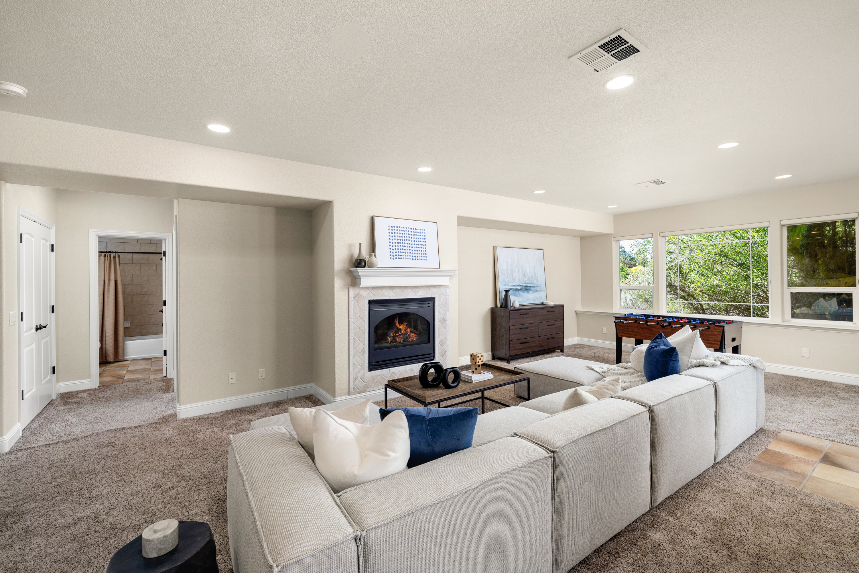 1386 Amado Ct 