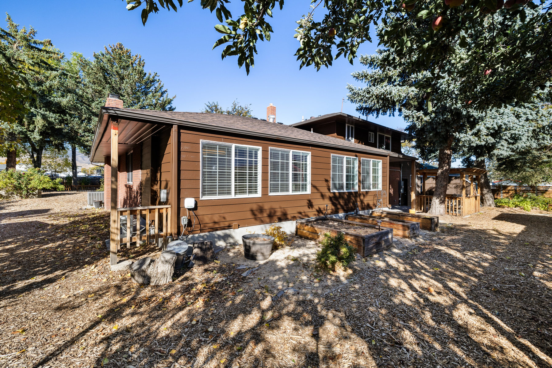 180 Gallian Ln 
