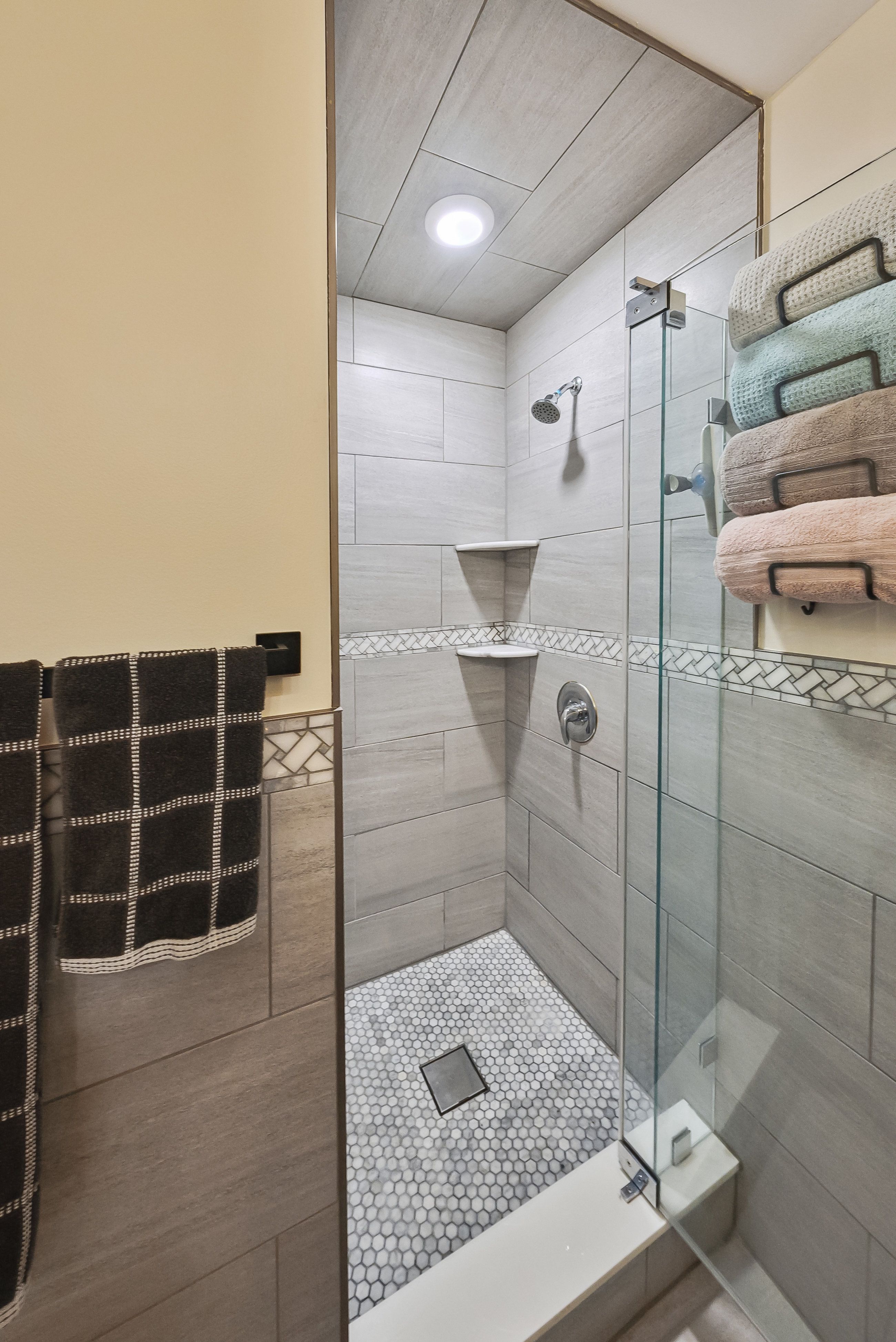 715-721 Newark Avenue, #2L 