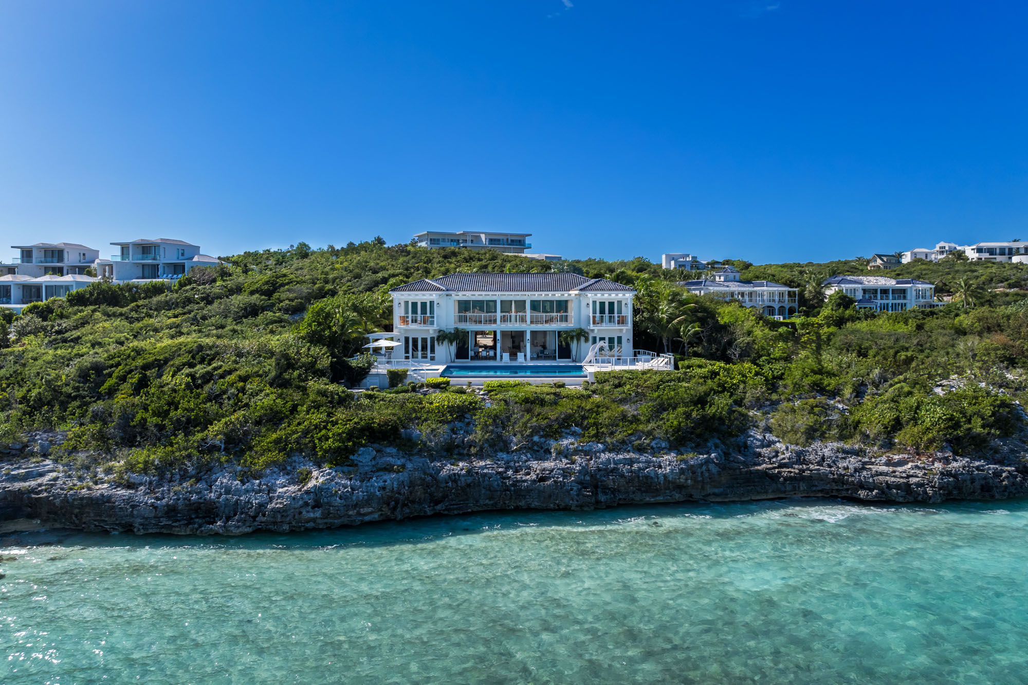 Azure Villa Villas at Blue Mountain