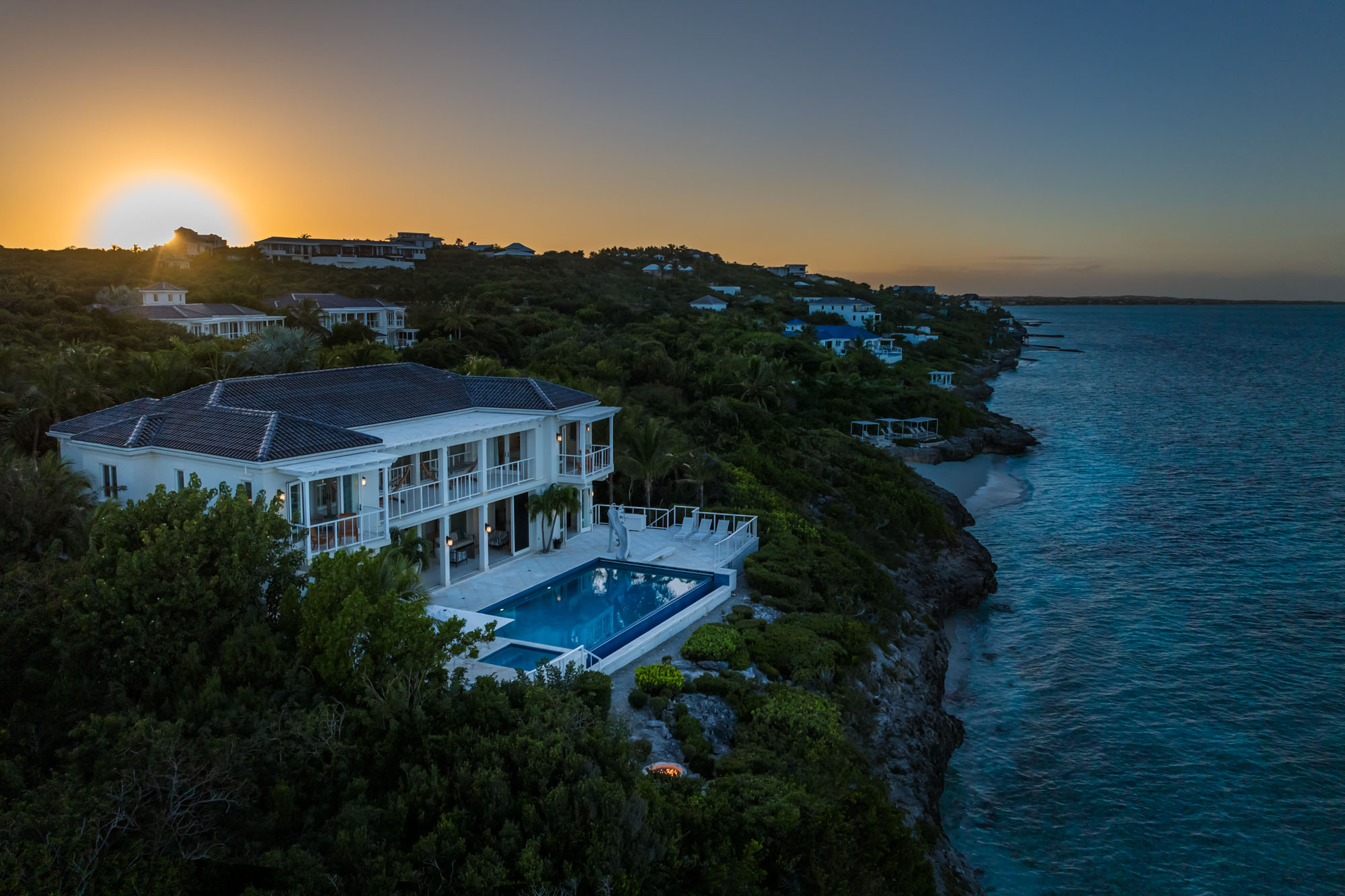 Azure Villa Villas at Blue Mountain