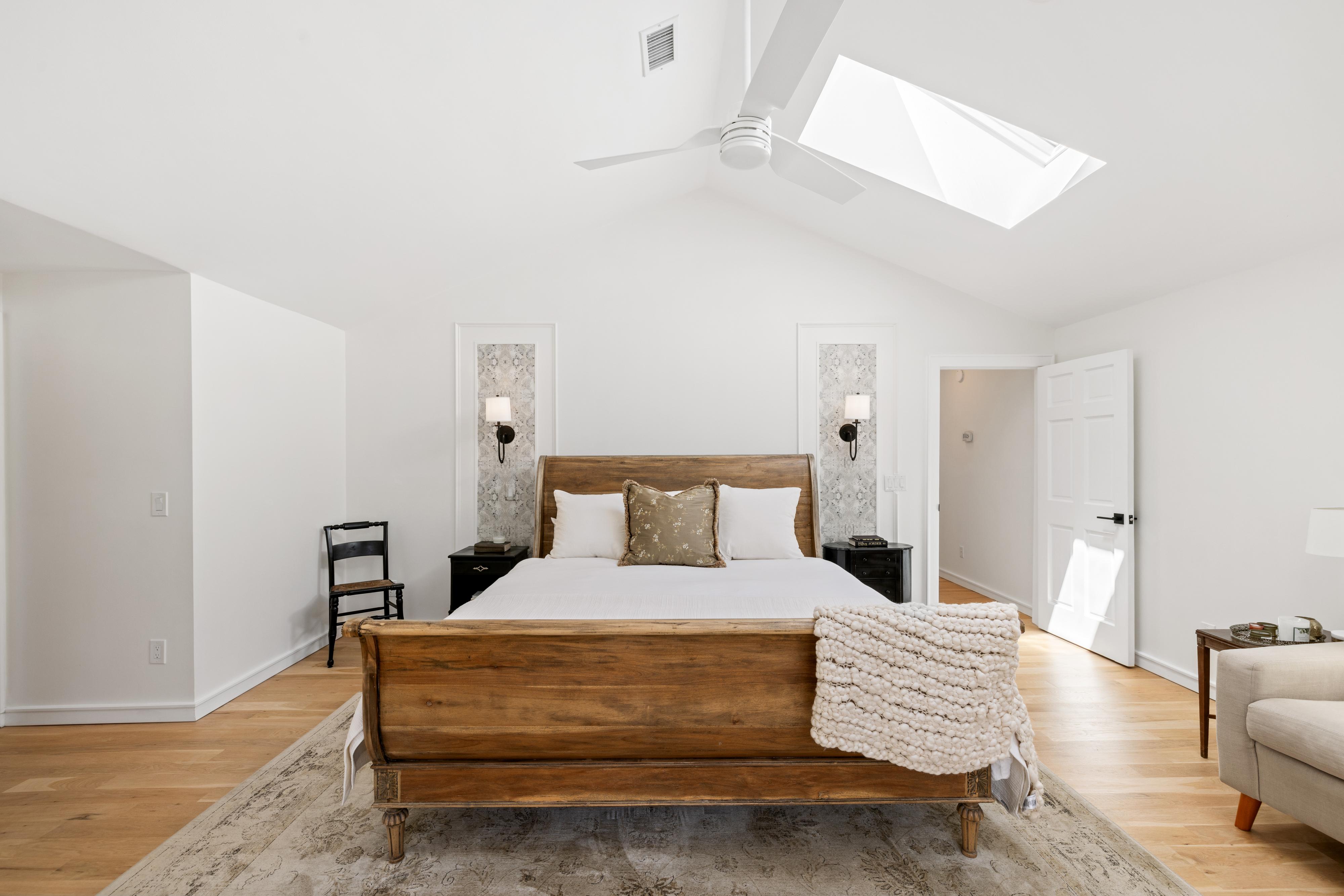 15 44th Avenue