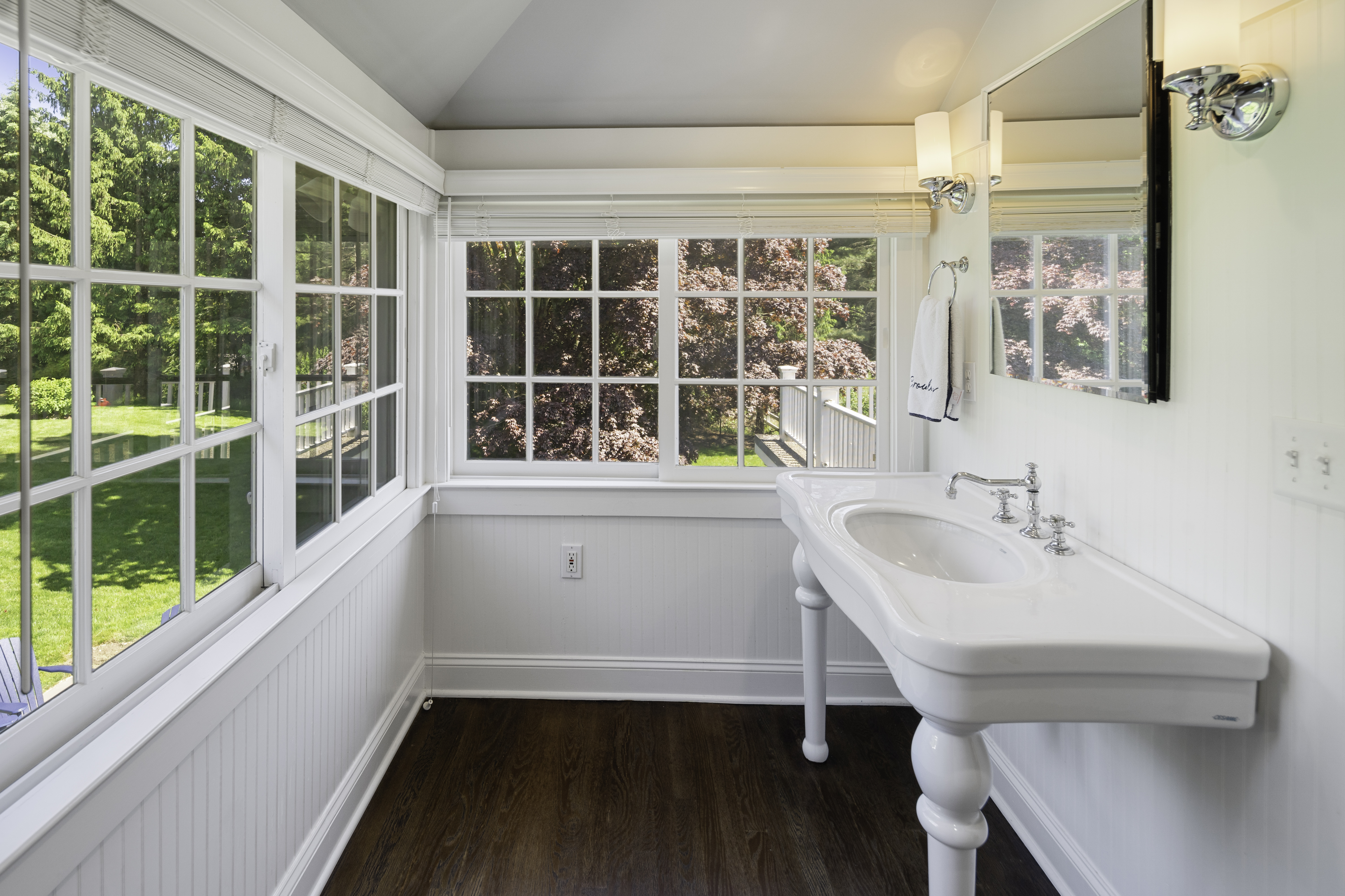 31 Bayberry Road