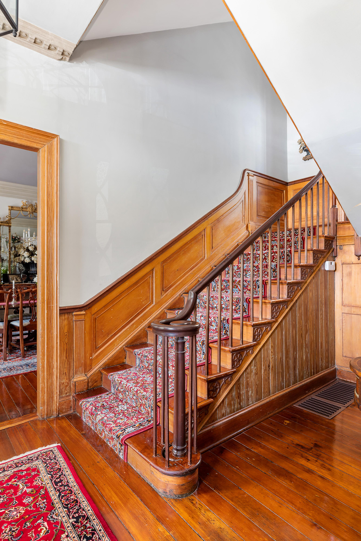 40 Laurens Street