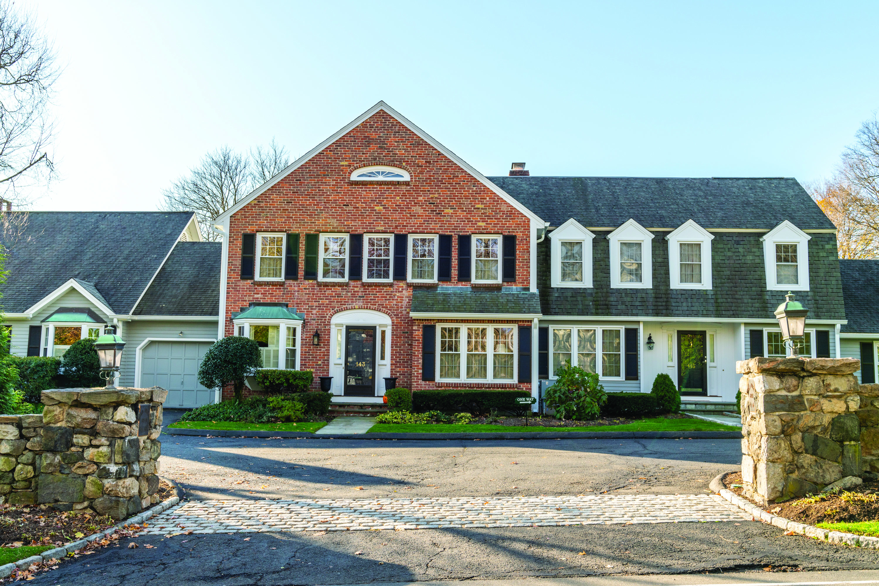 143 East Avenue 143