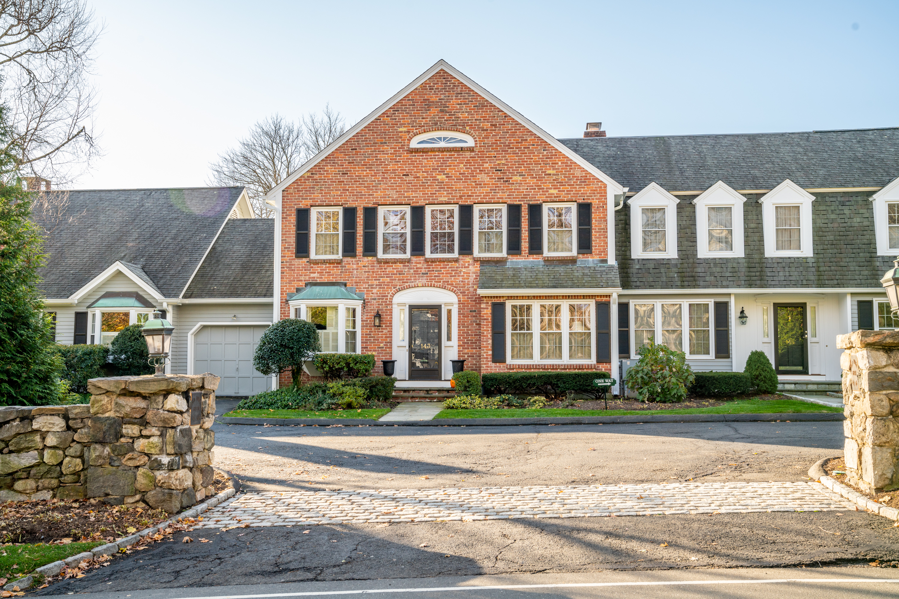 143 East Avenue 143