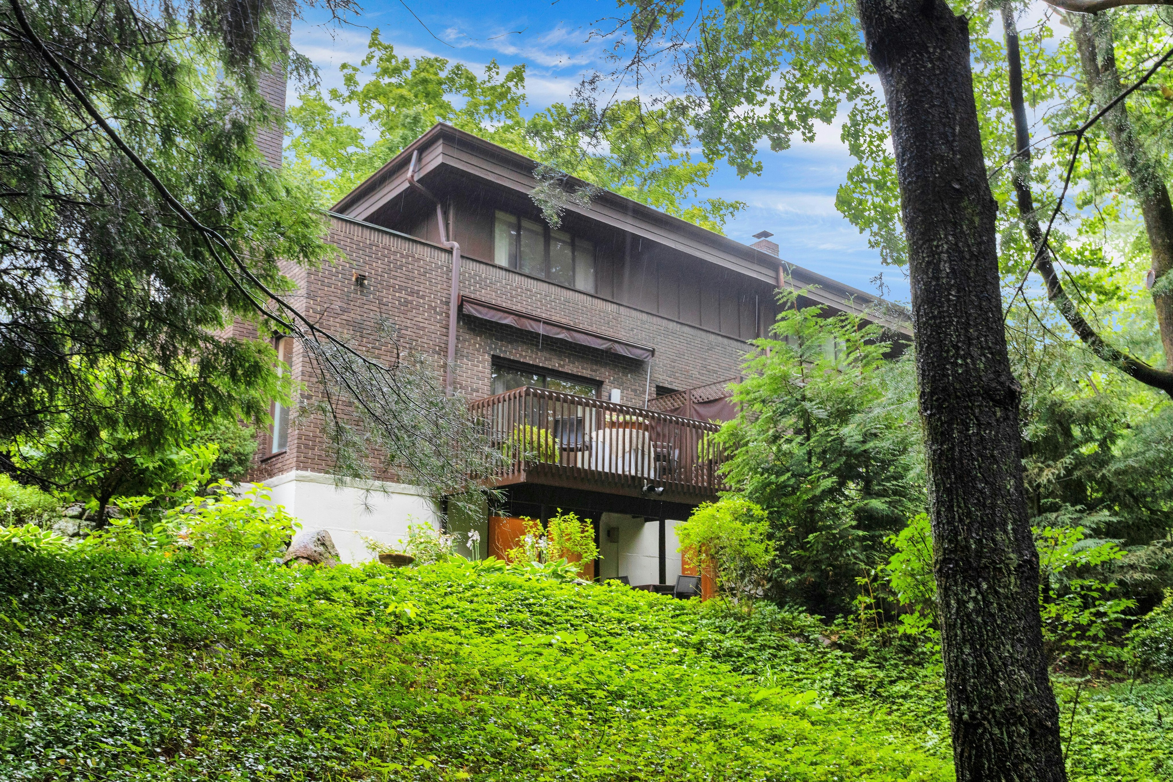 289 New Norwalk Road 23