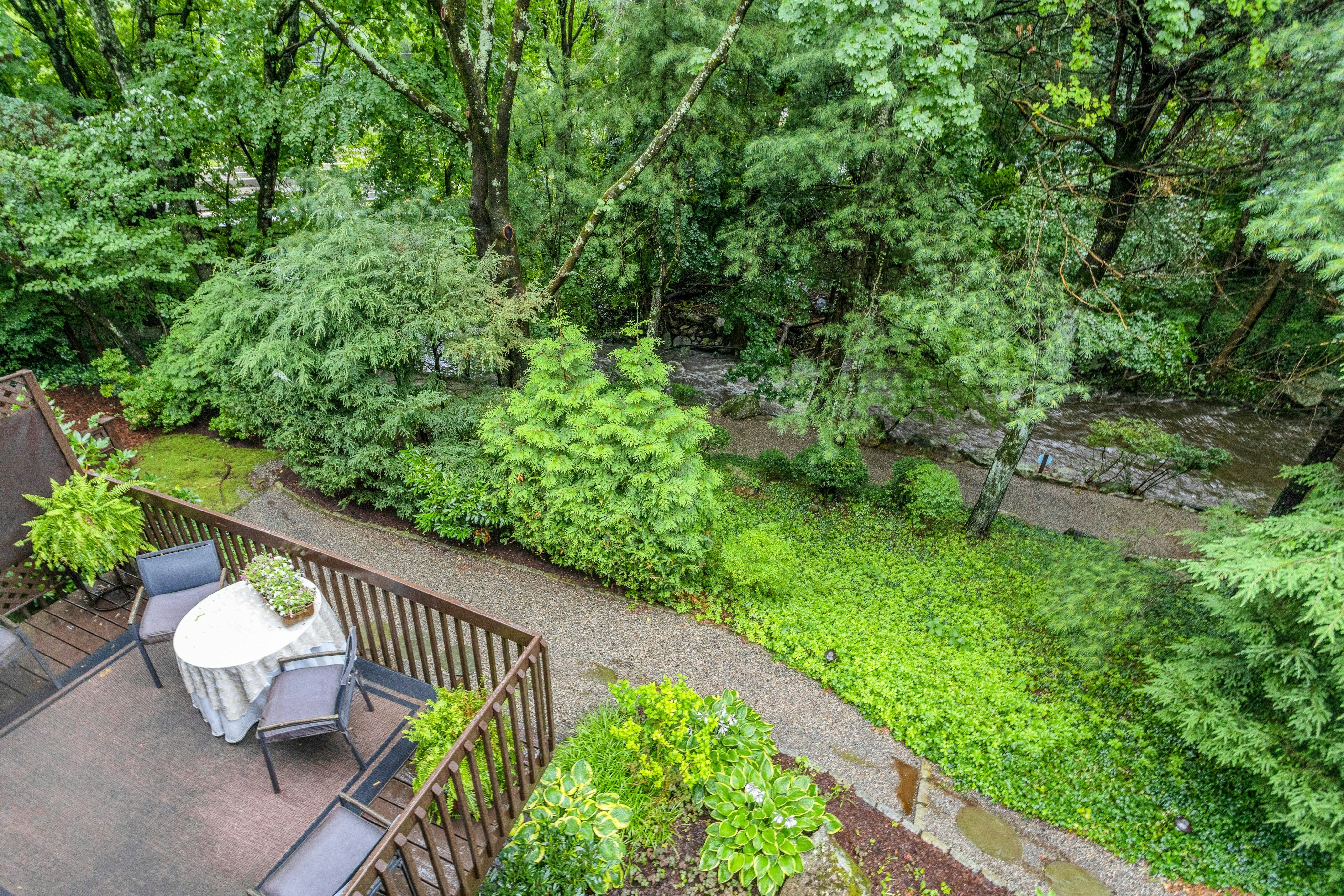 289 New Norwalk Road 23
