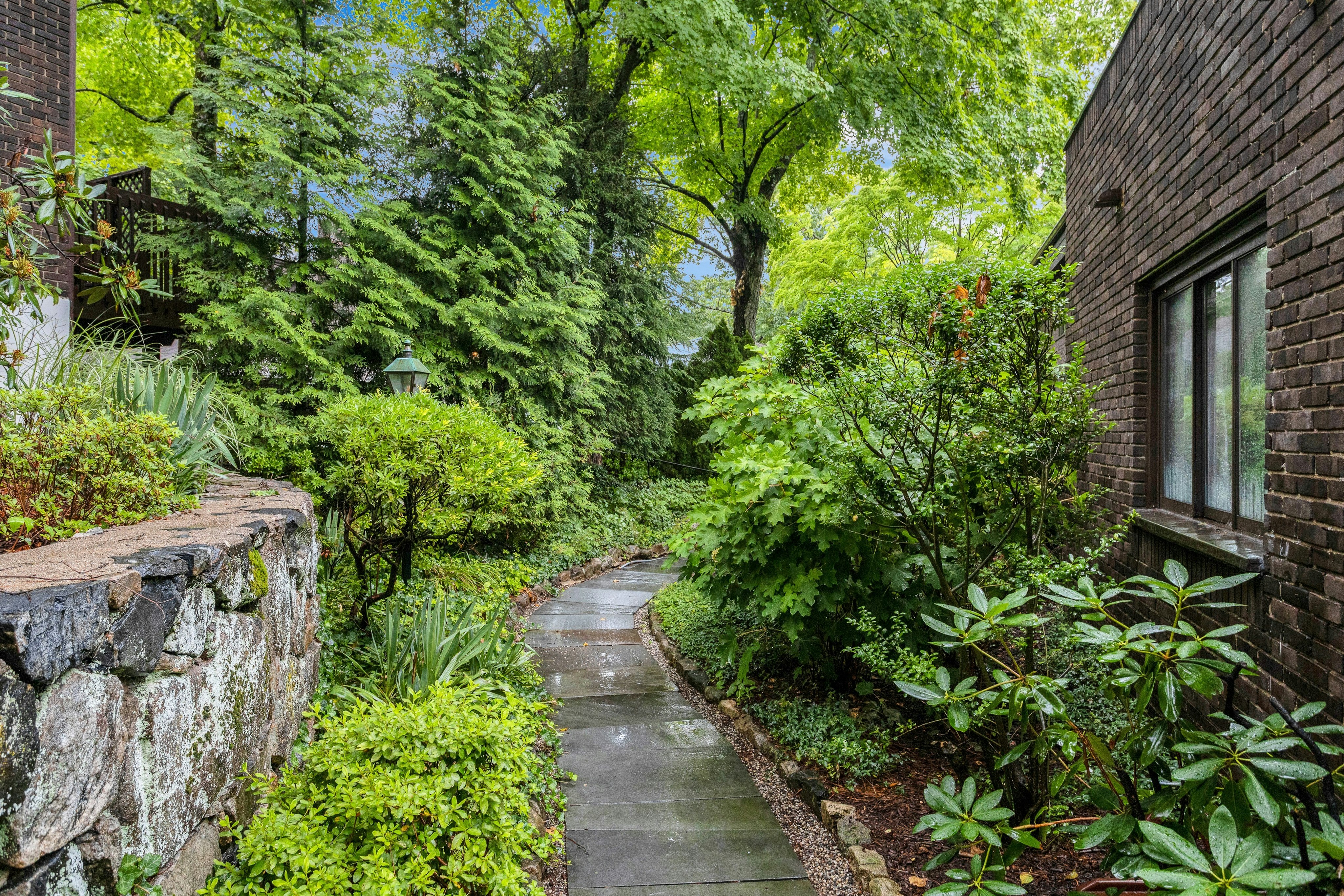 289 New Norwalk Road 23