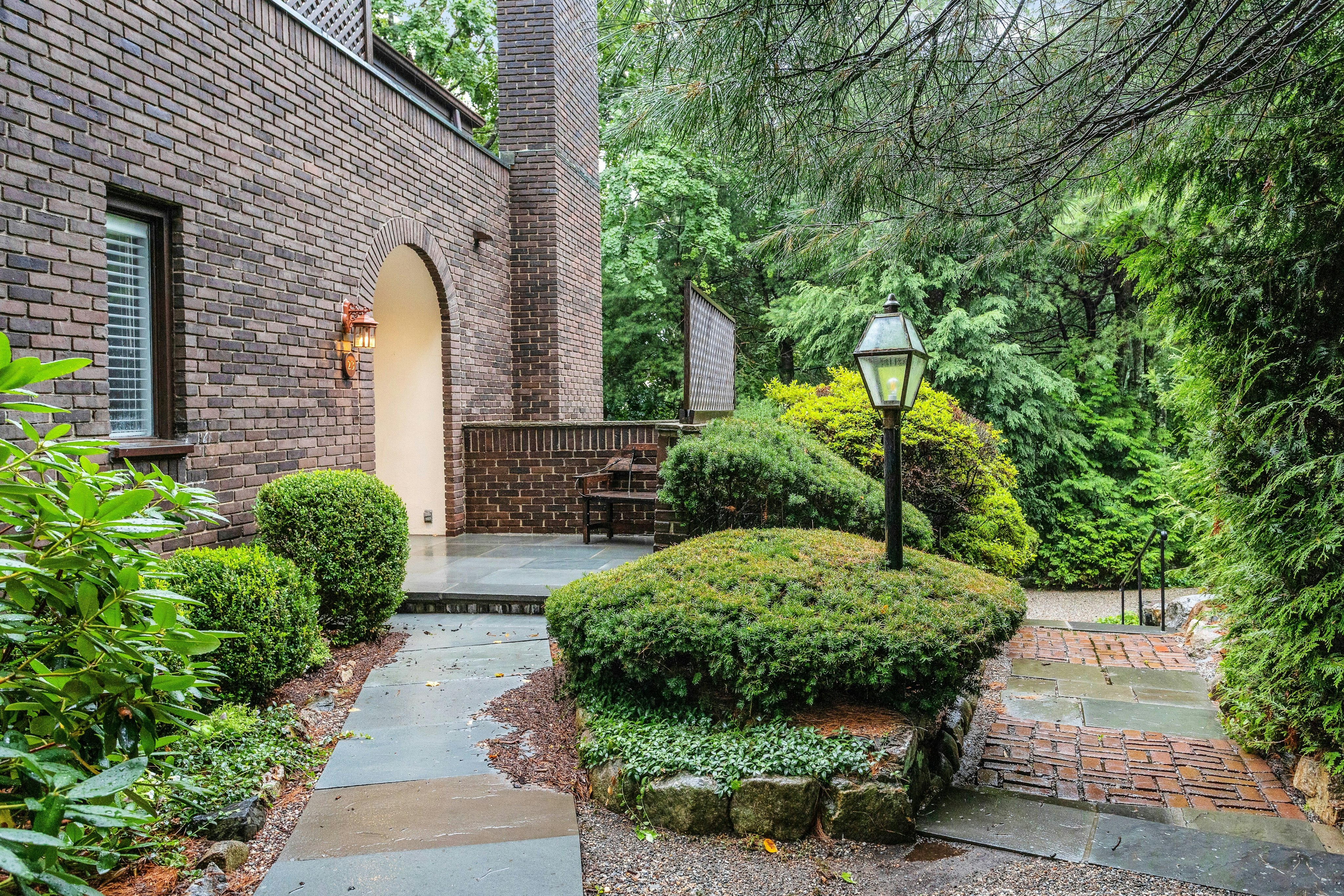 289 New Norwalk Road 23