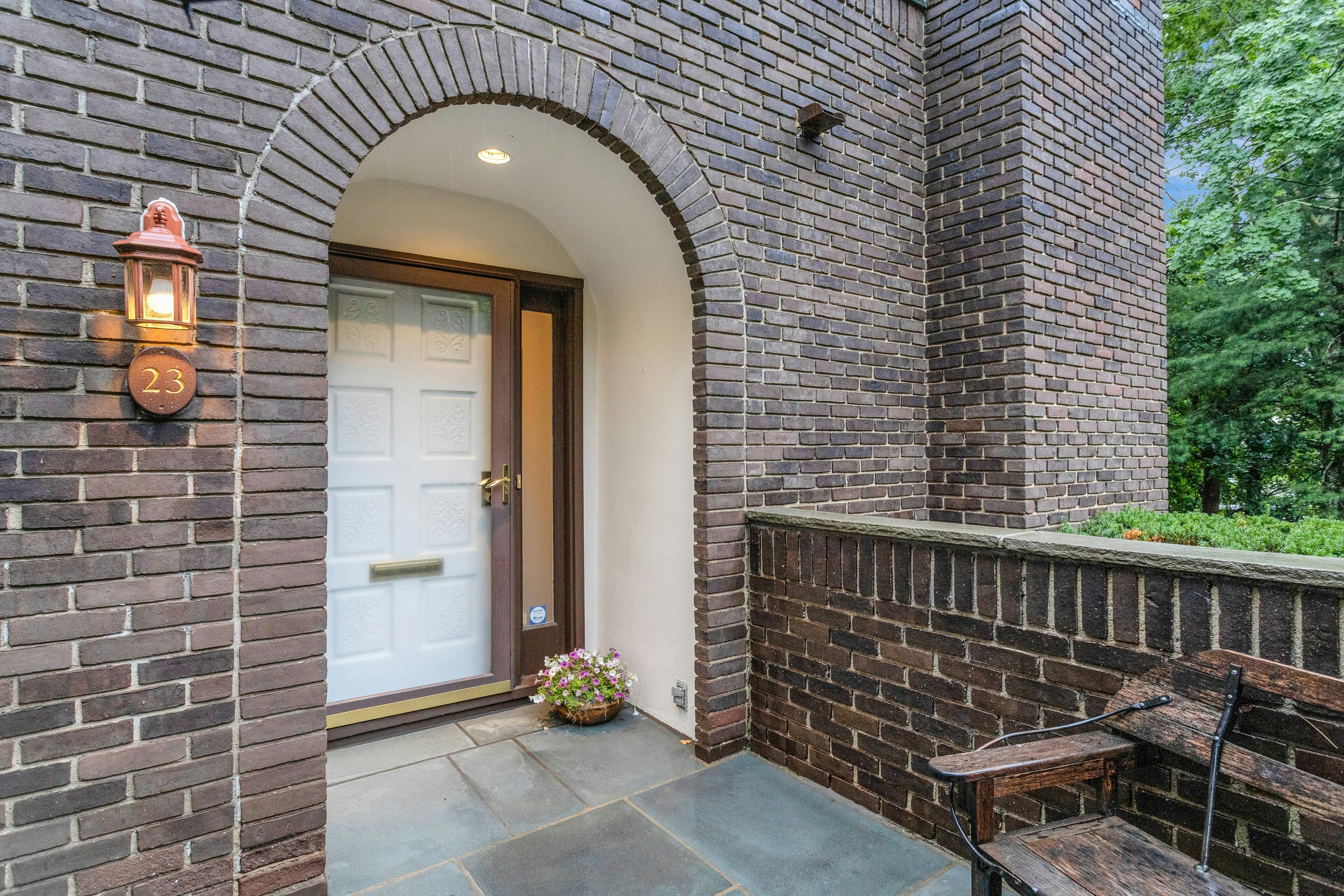 289 New Norwalk Road 23