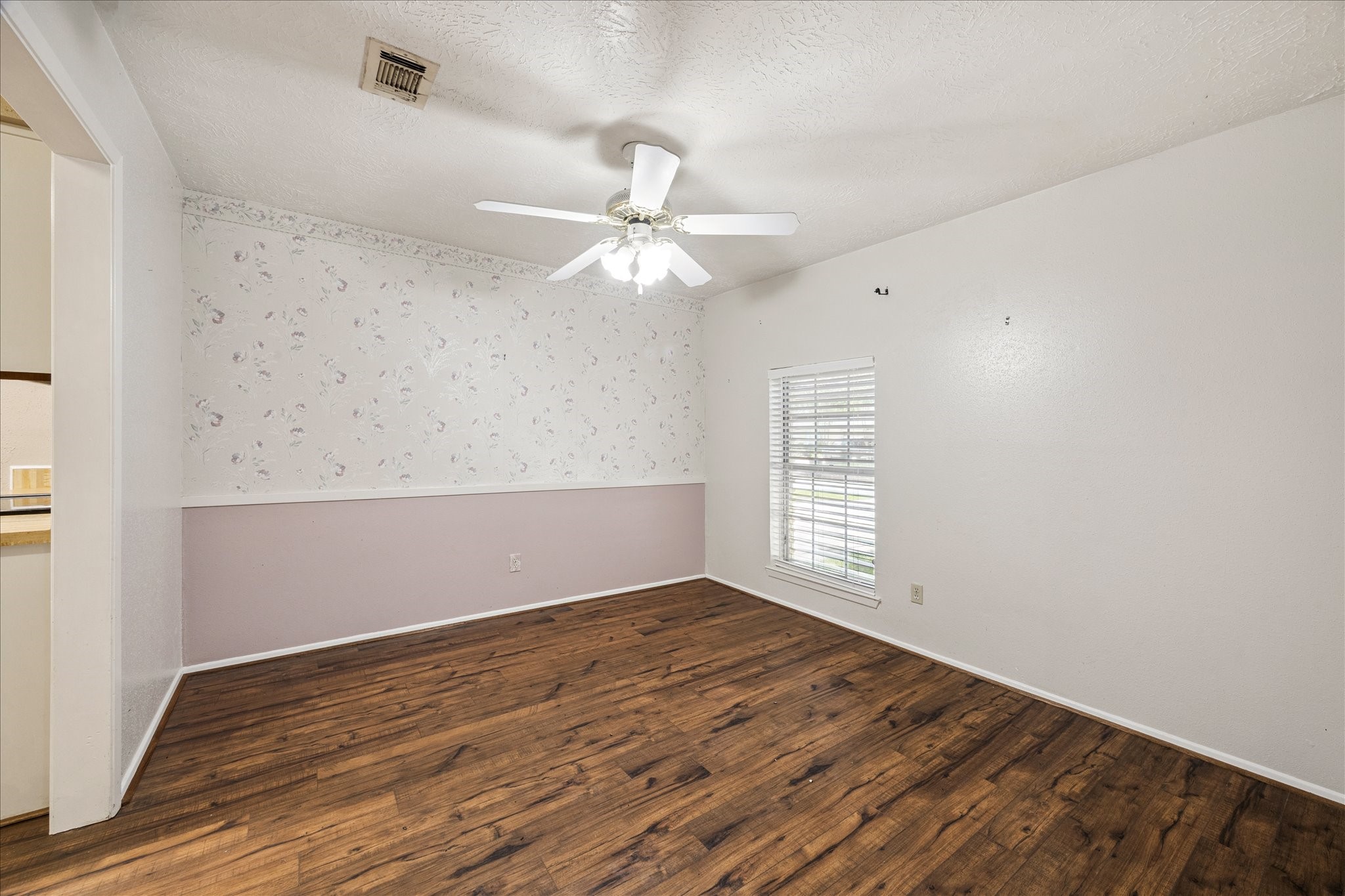 206 Sweetgum Street