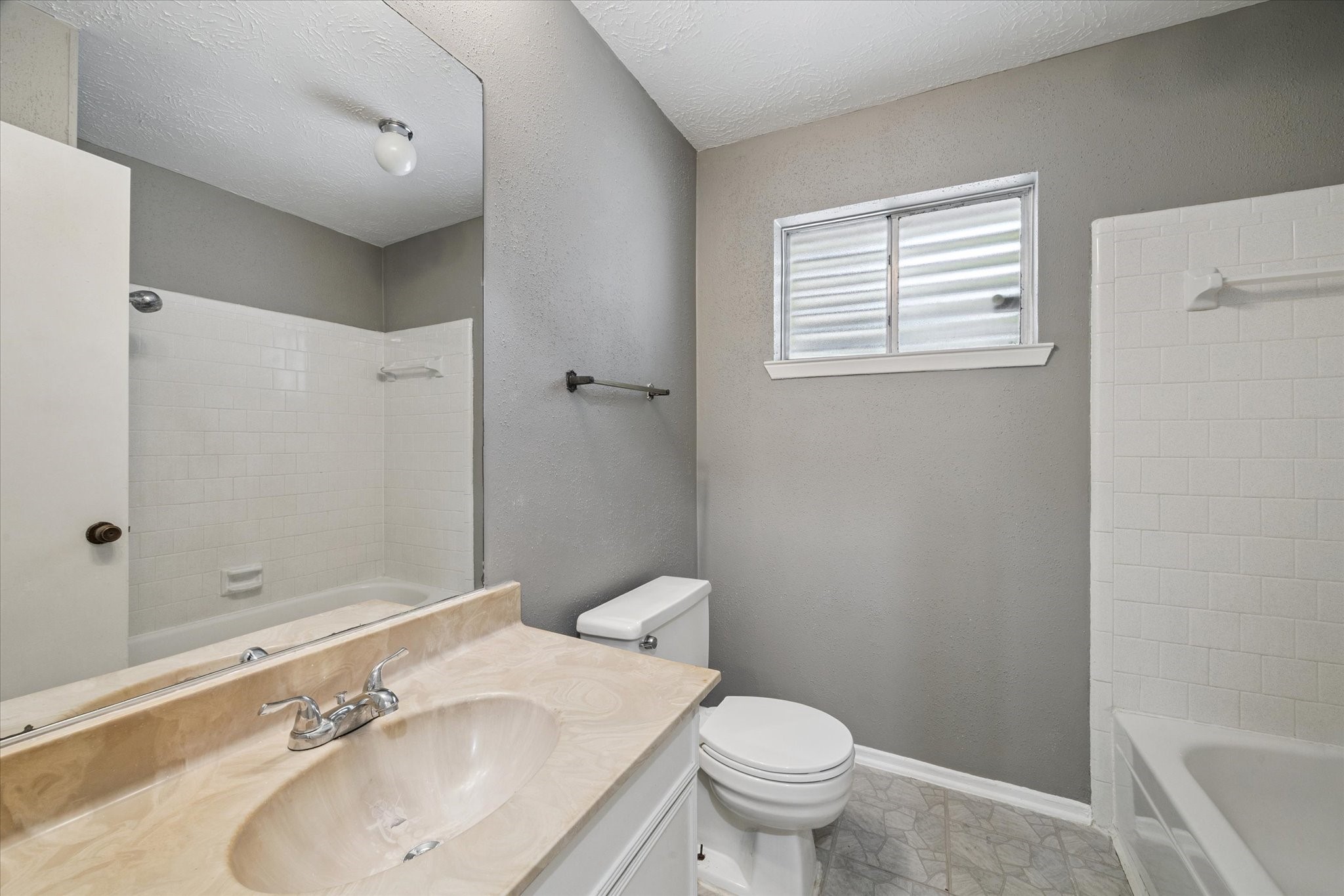 206 Sweetgum Street