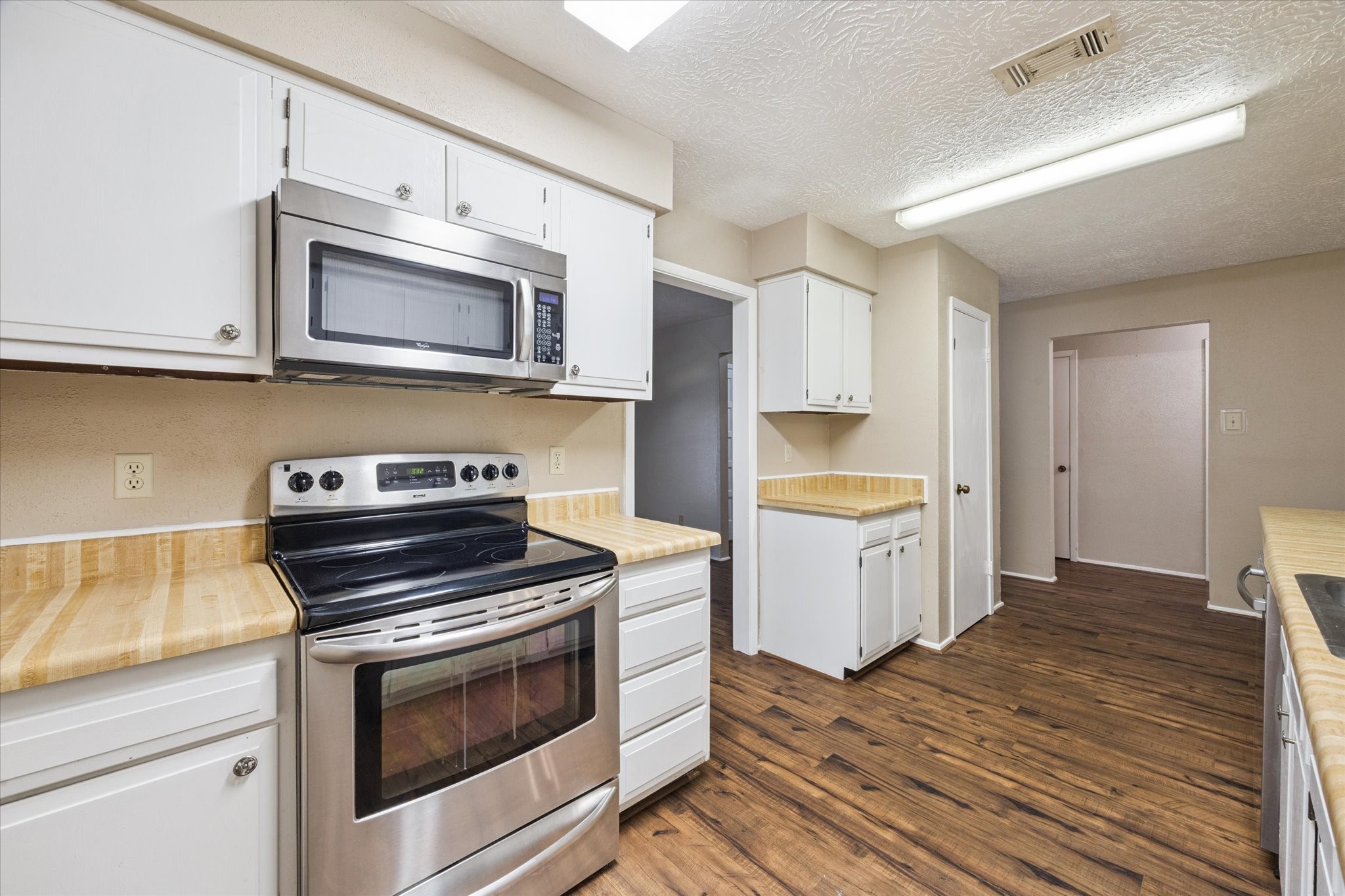 206 Sweetgum Street