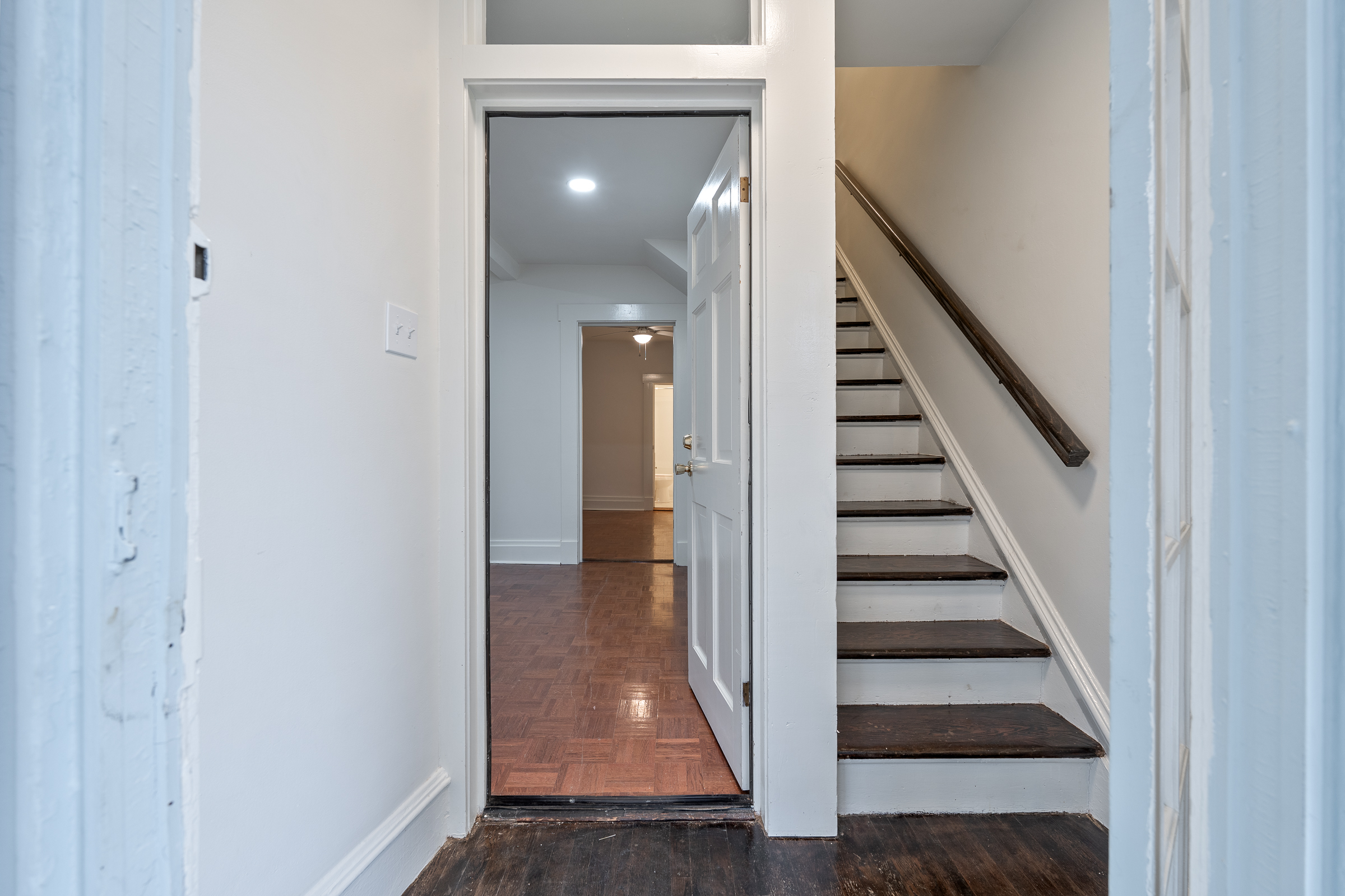4512 Leonard Parkway 