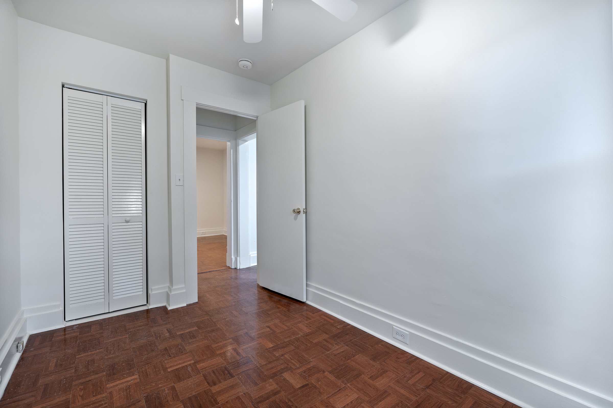 4512 Leonard Parkway 