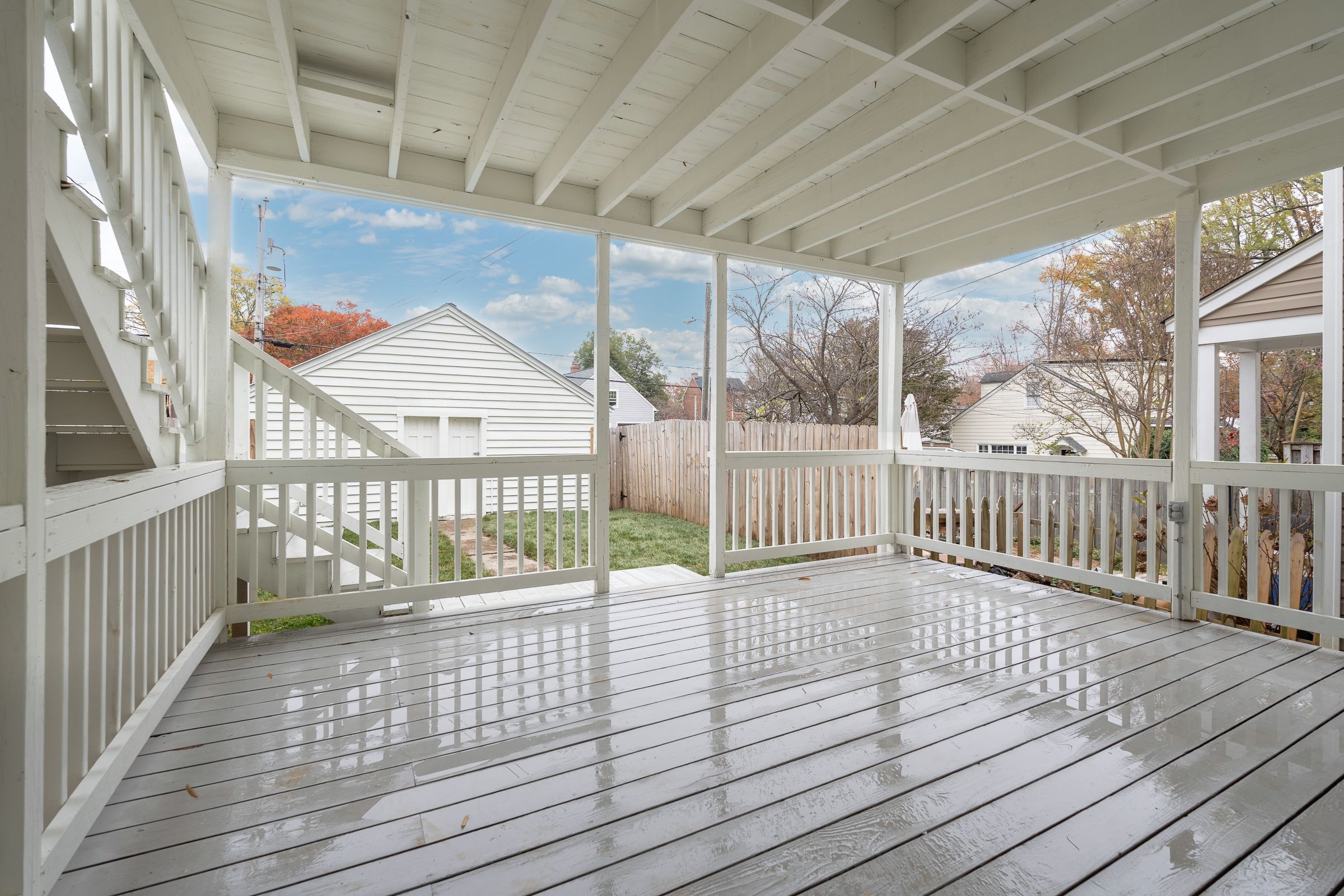 4512 Leonard Parkway 