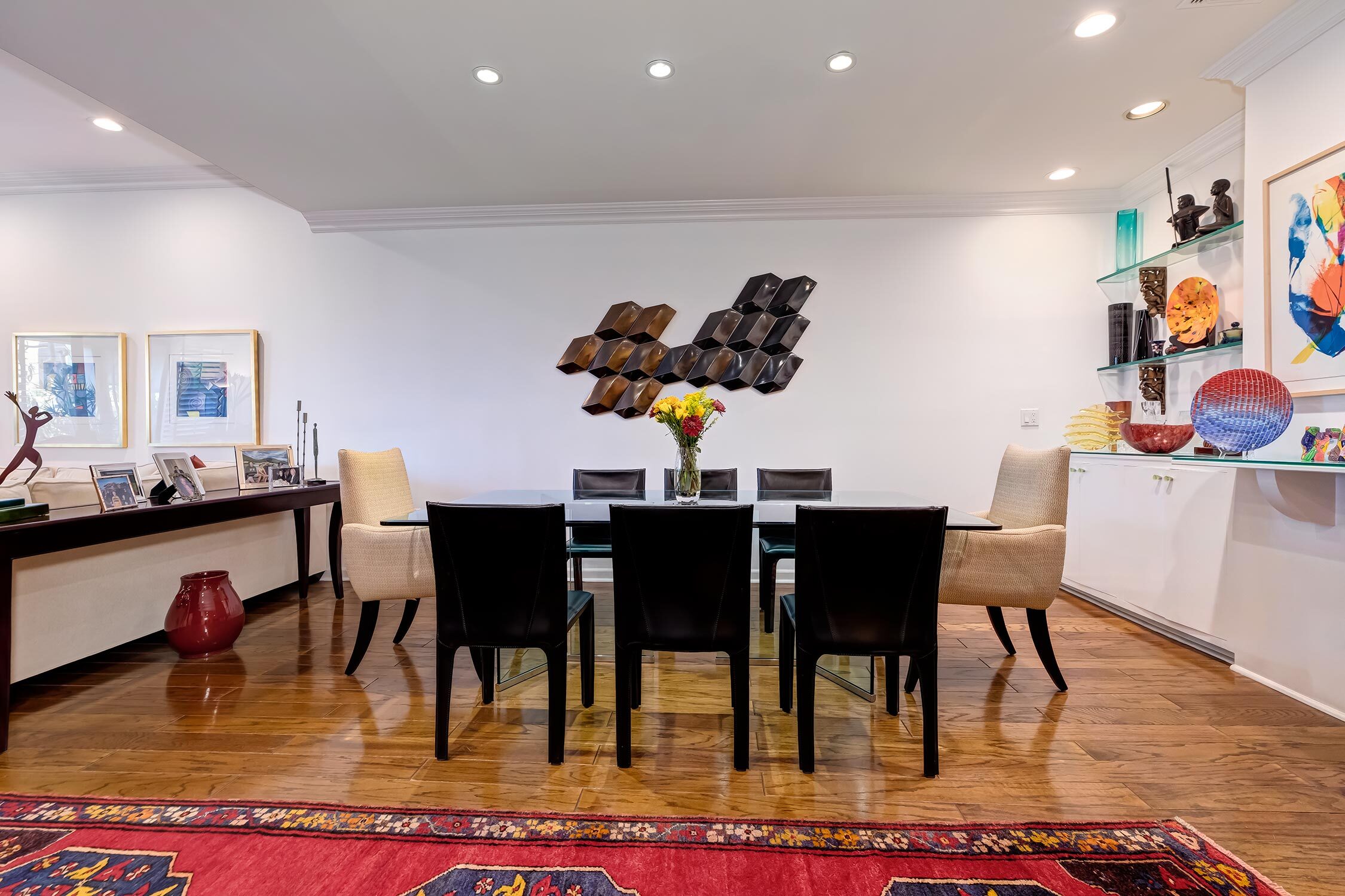 11808 Dorothy Street 203