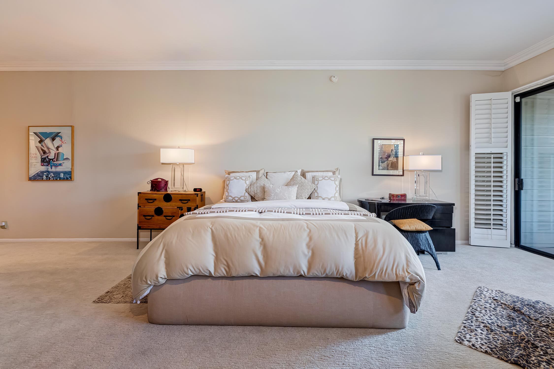 11808 Dorothy Street 203