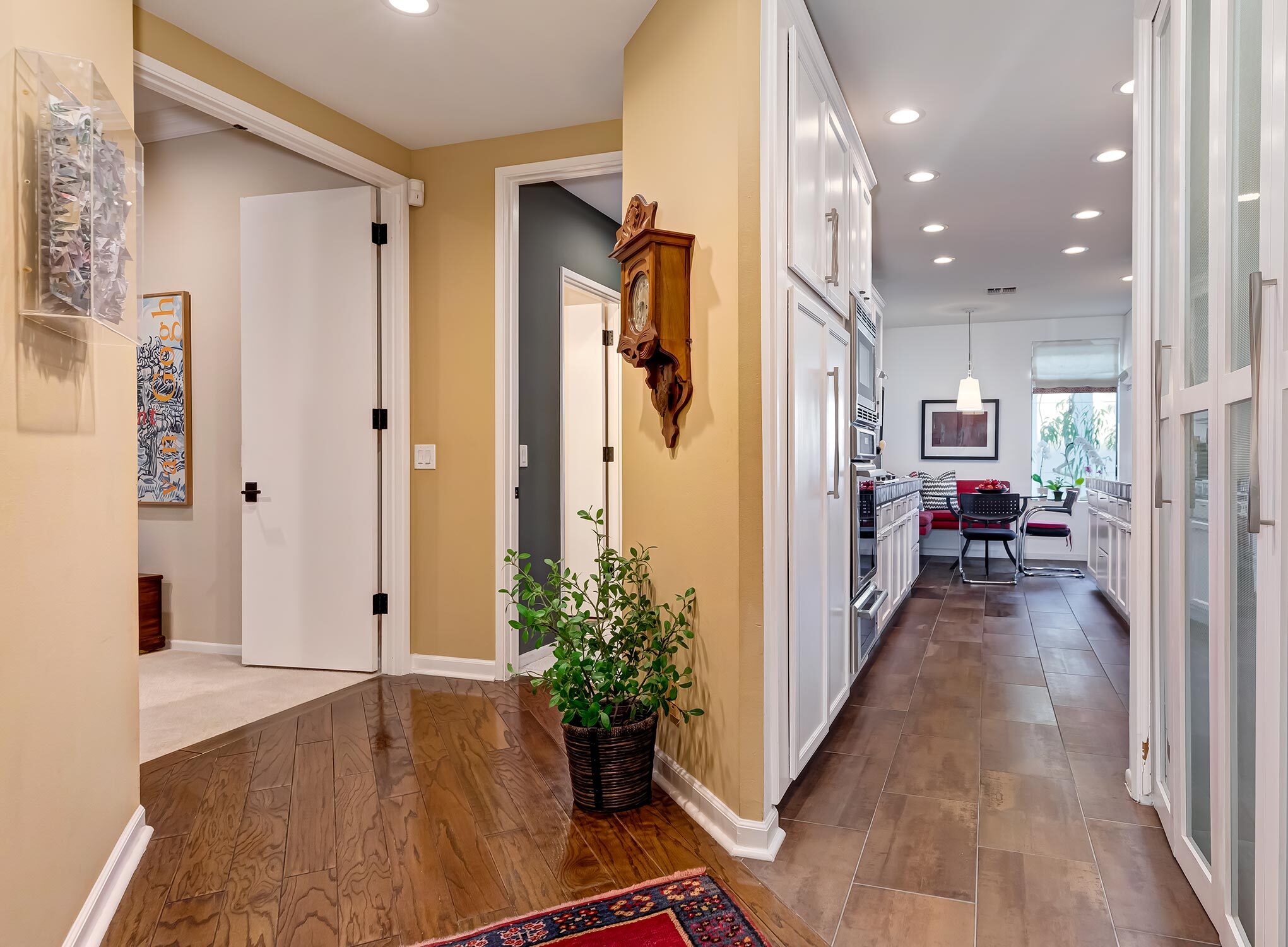 11808 Dorothy Street 203