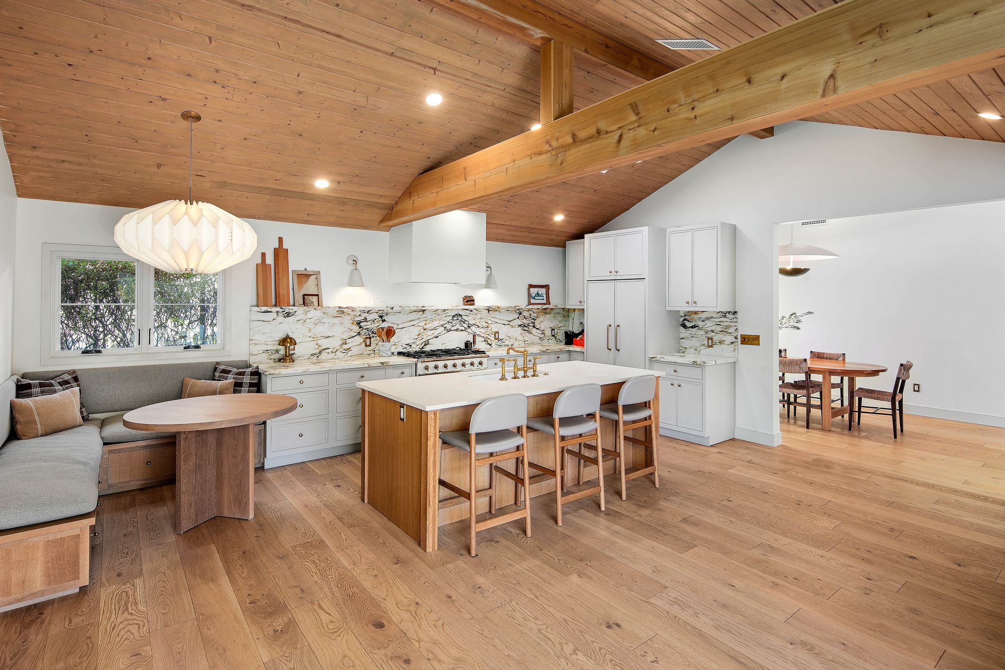 1390 Avenida De Cortez