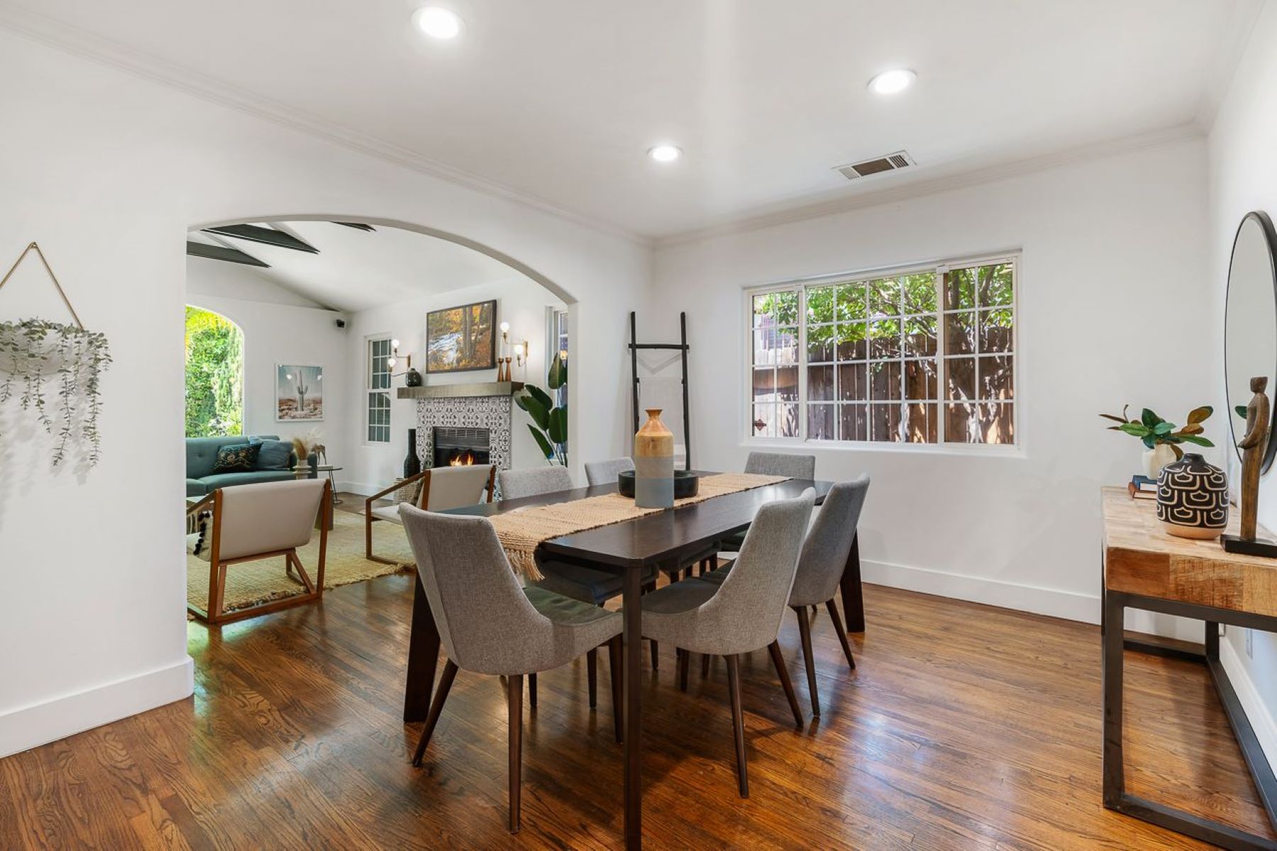 510 North Crescent Heights Boulevard