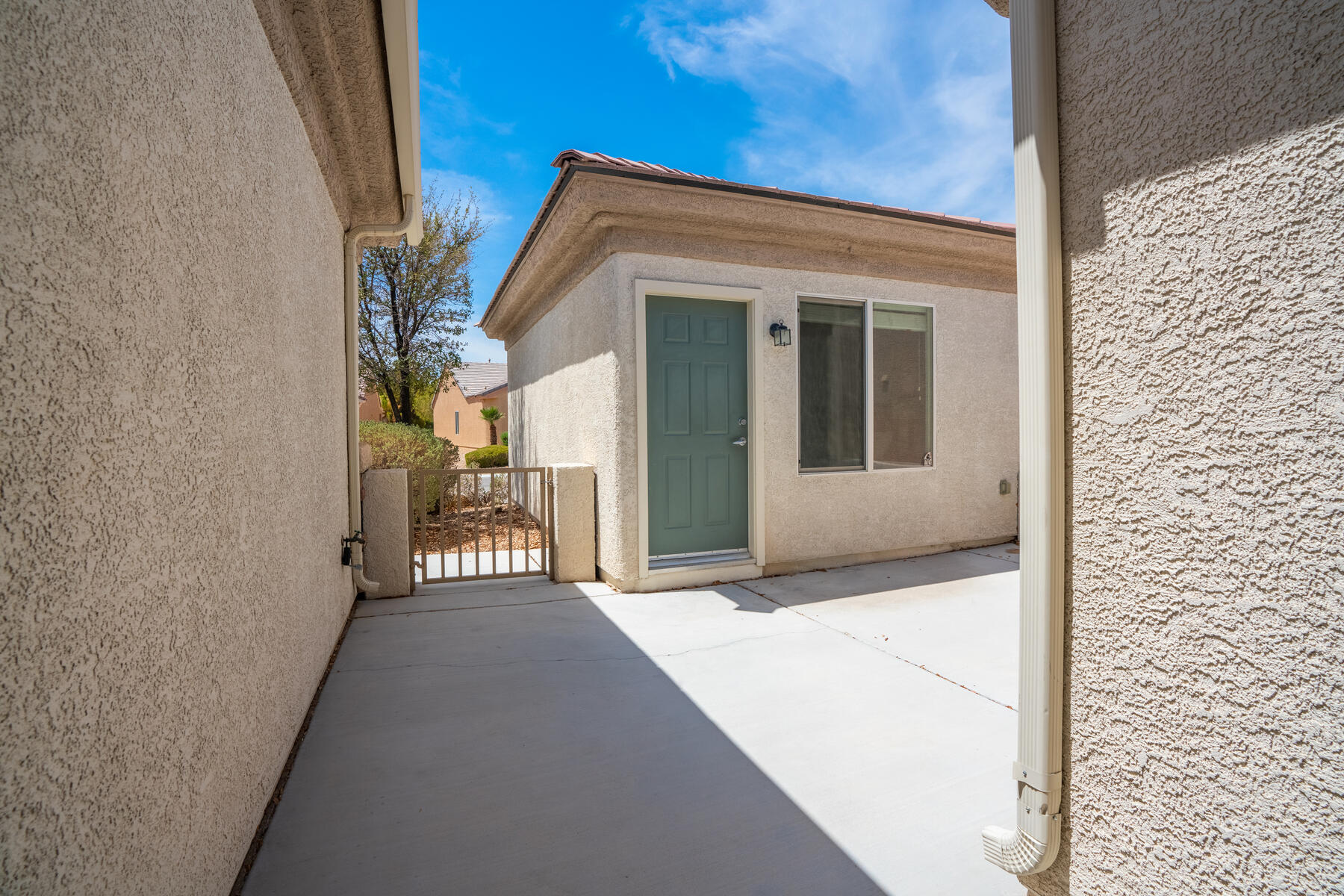2124 Willow Wren Dr