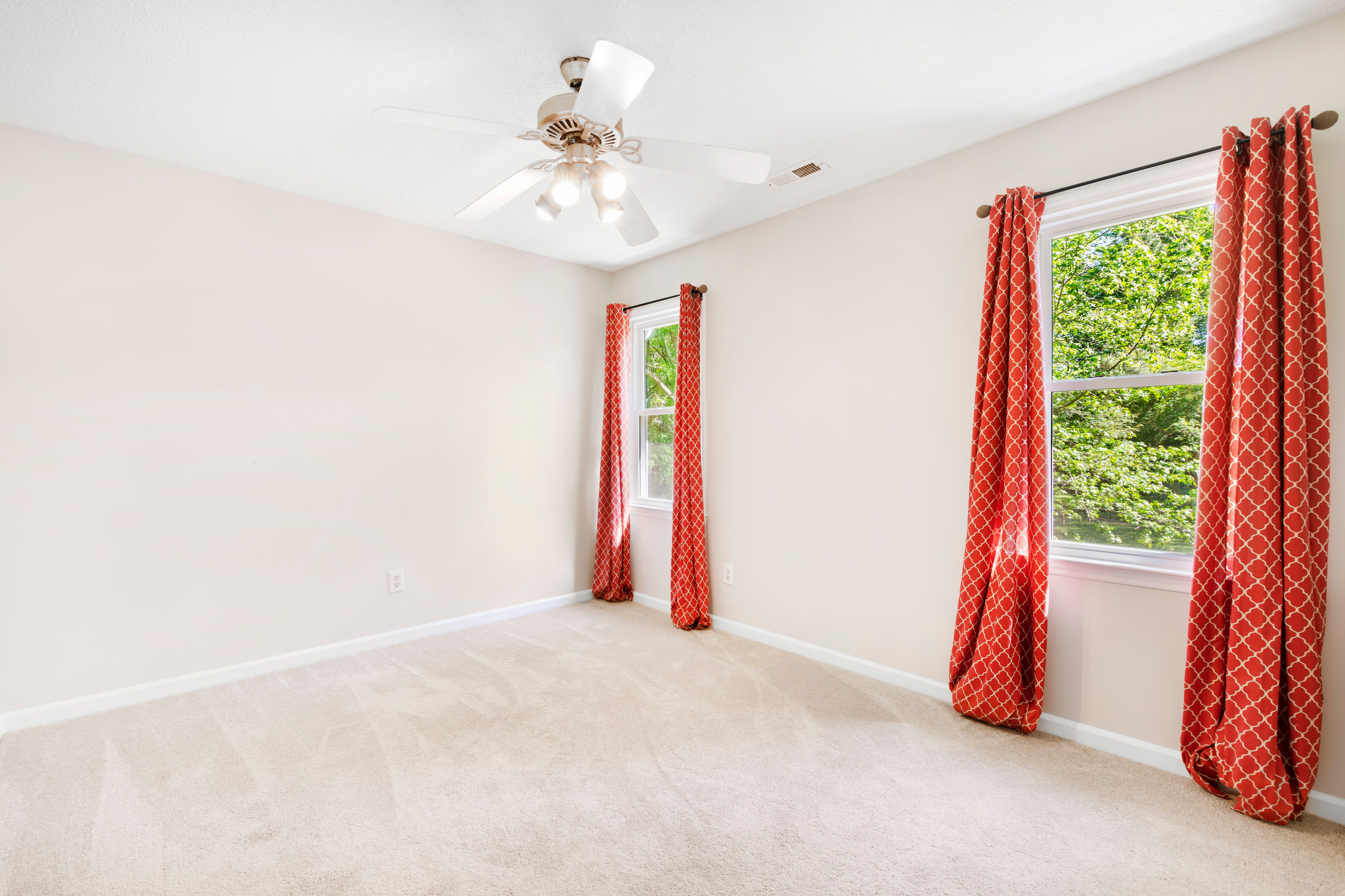 2800 Livery Way