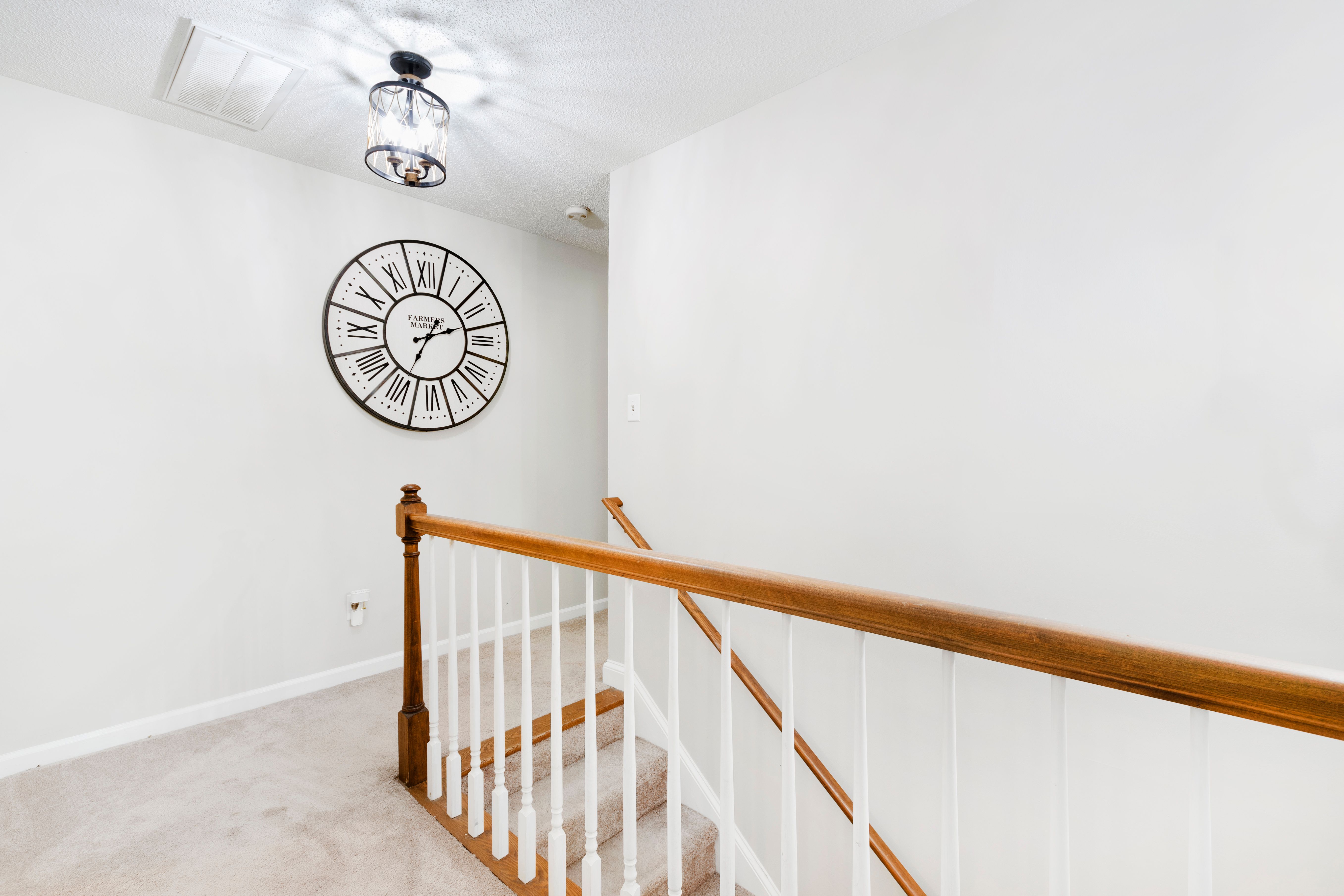 2800 Livery Way