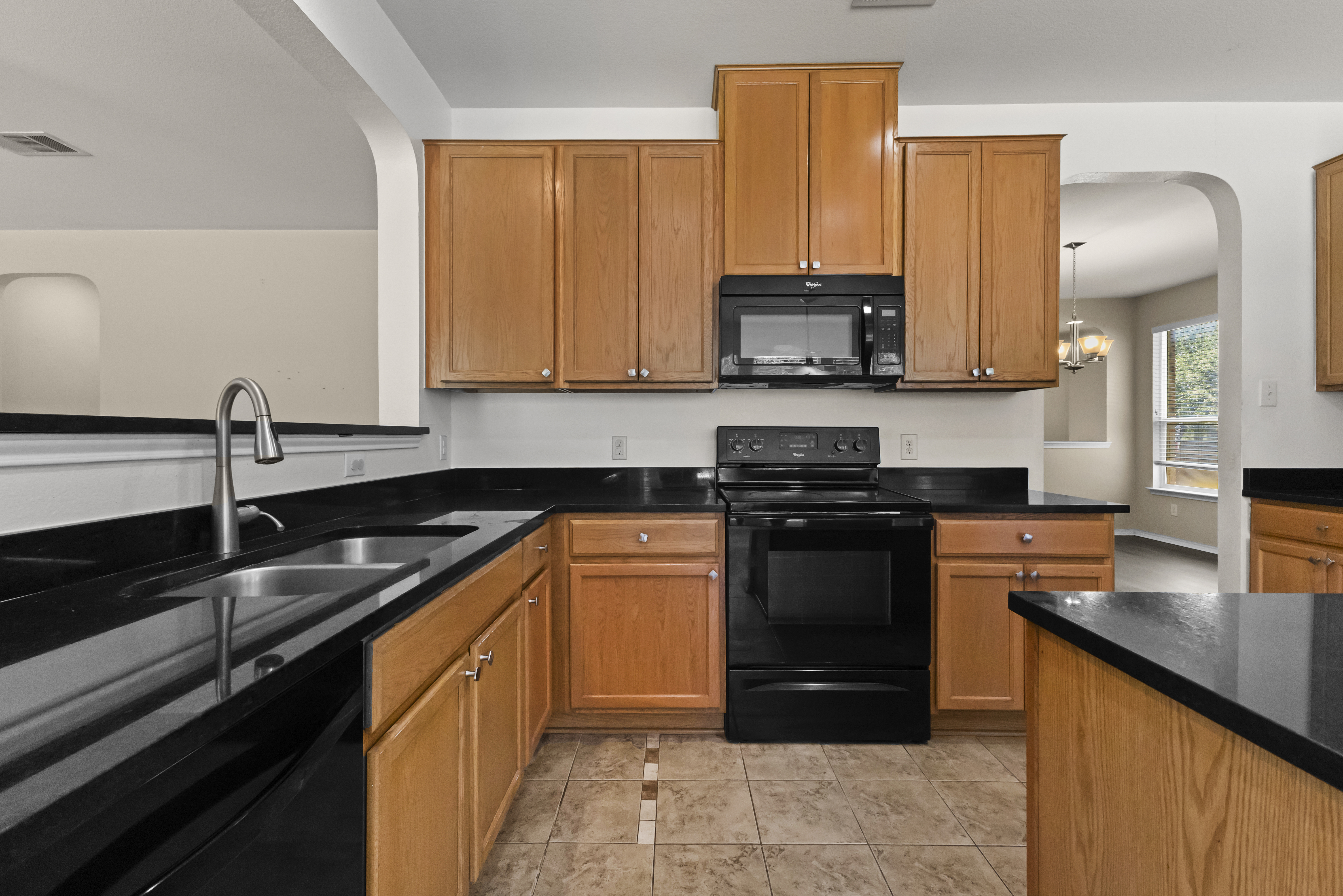 1100 Renaissance Trail 