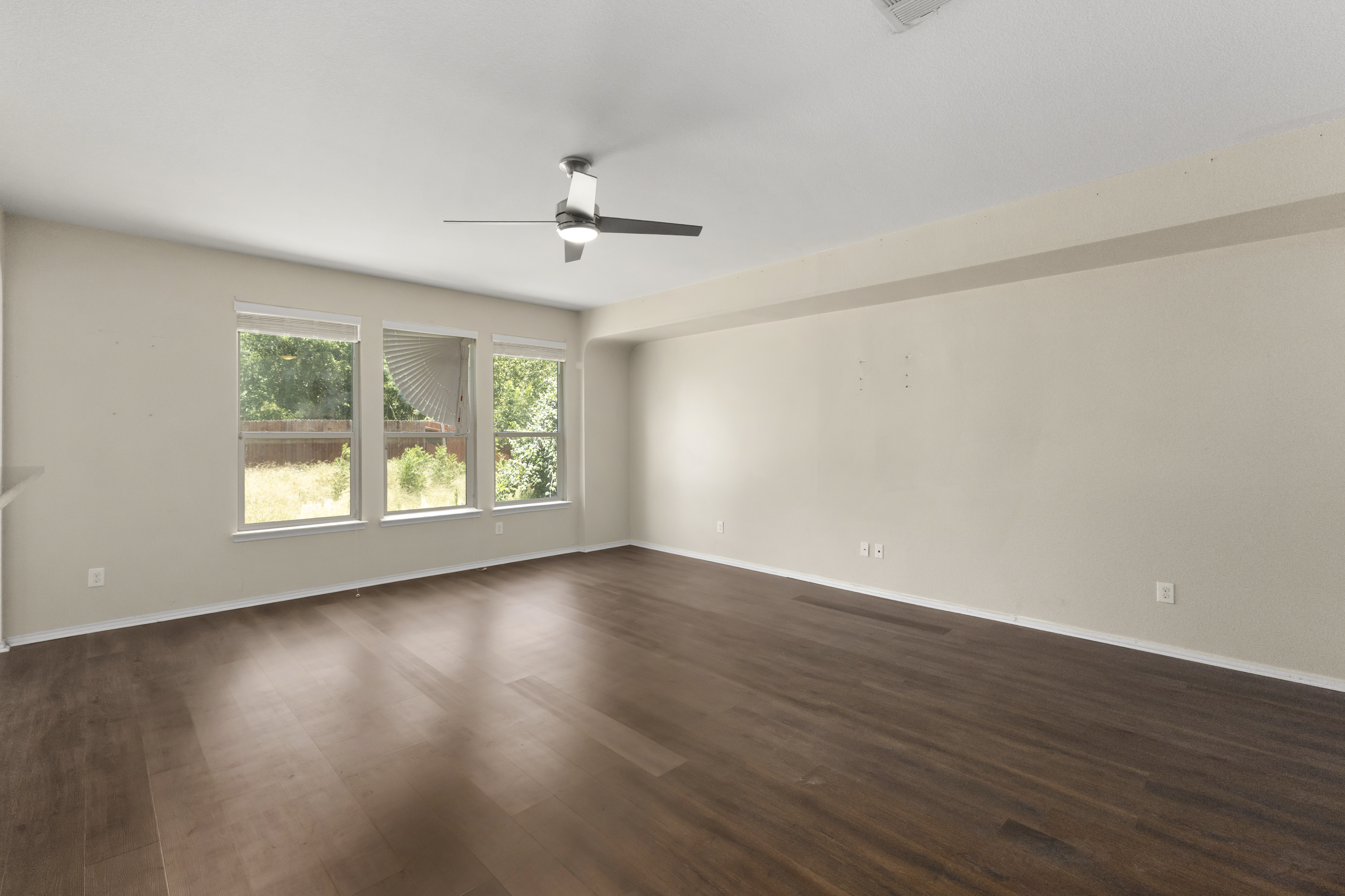 1100 Renaissance Trail 