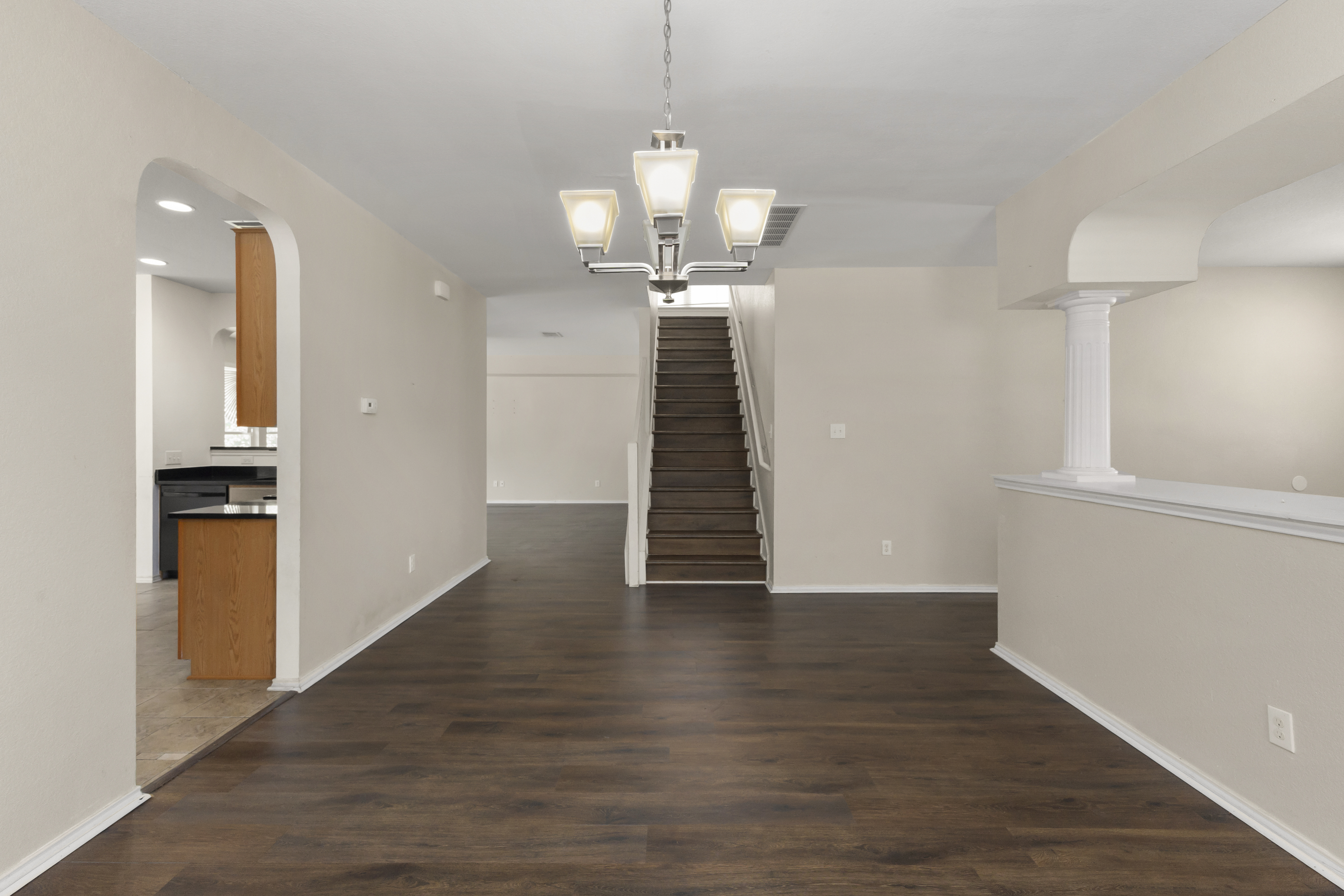 1100 Renaissance Trail 