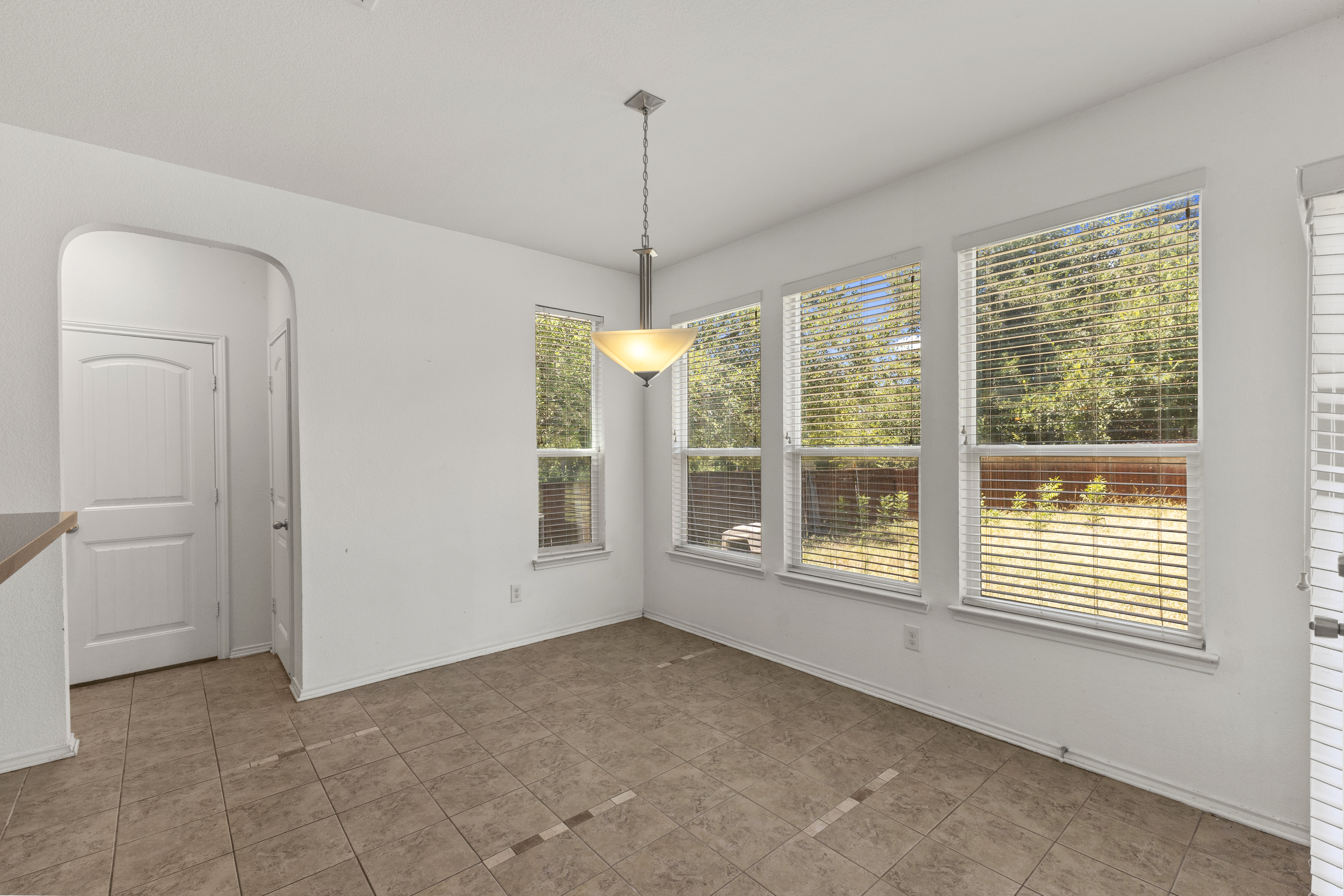 1100 Renaissance Trail 