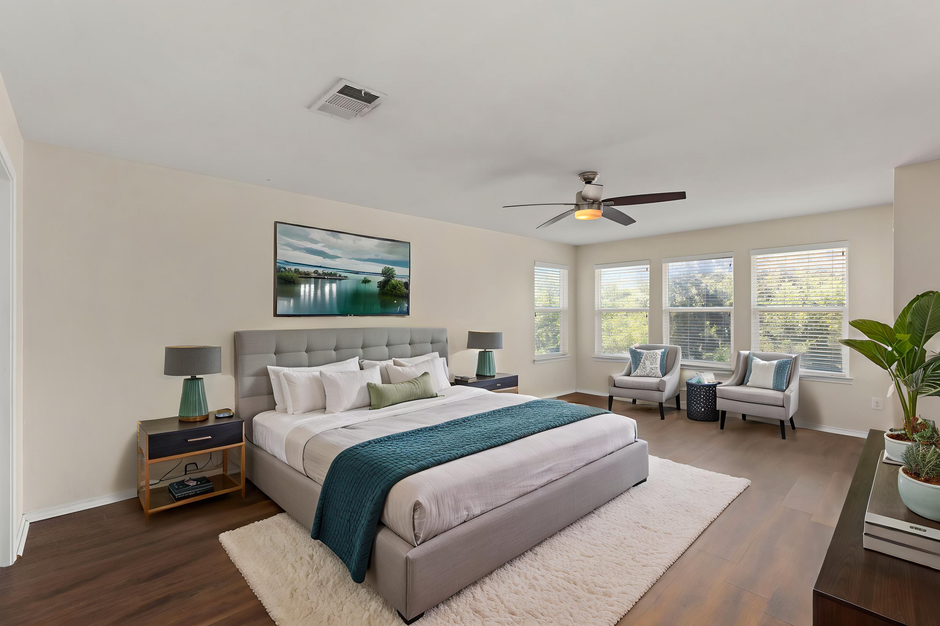 1100 Renaissance Trail 